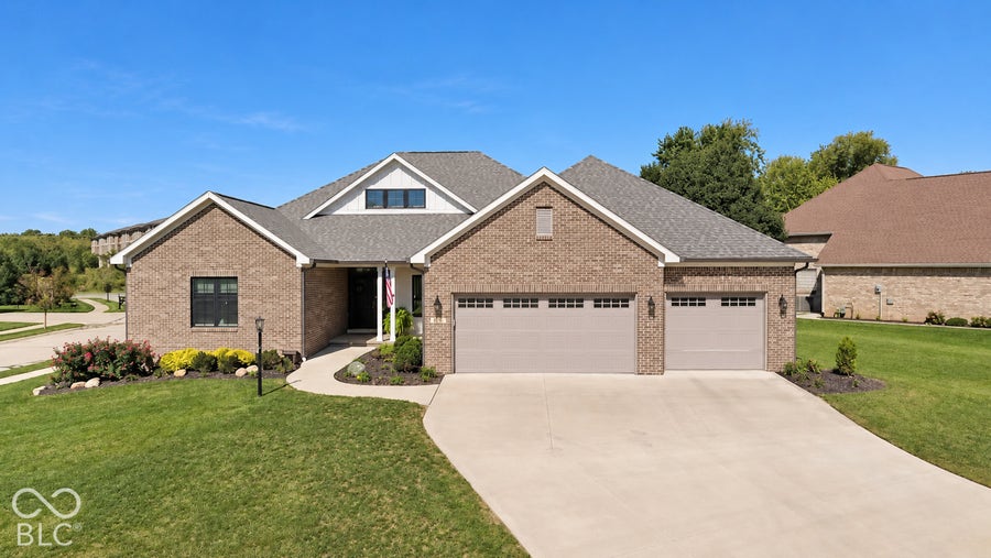 Property photo for 836 Justine Circle W, Indianapolis, IN