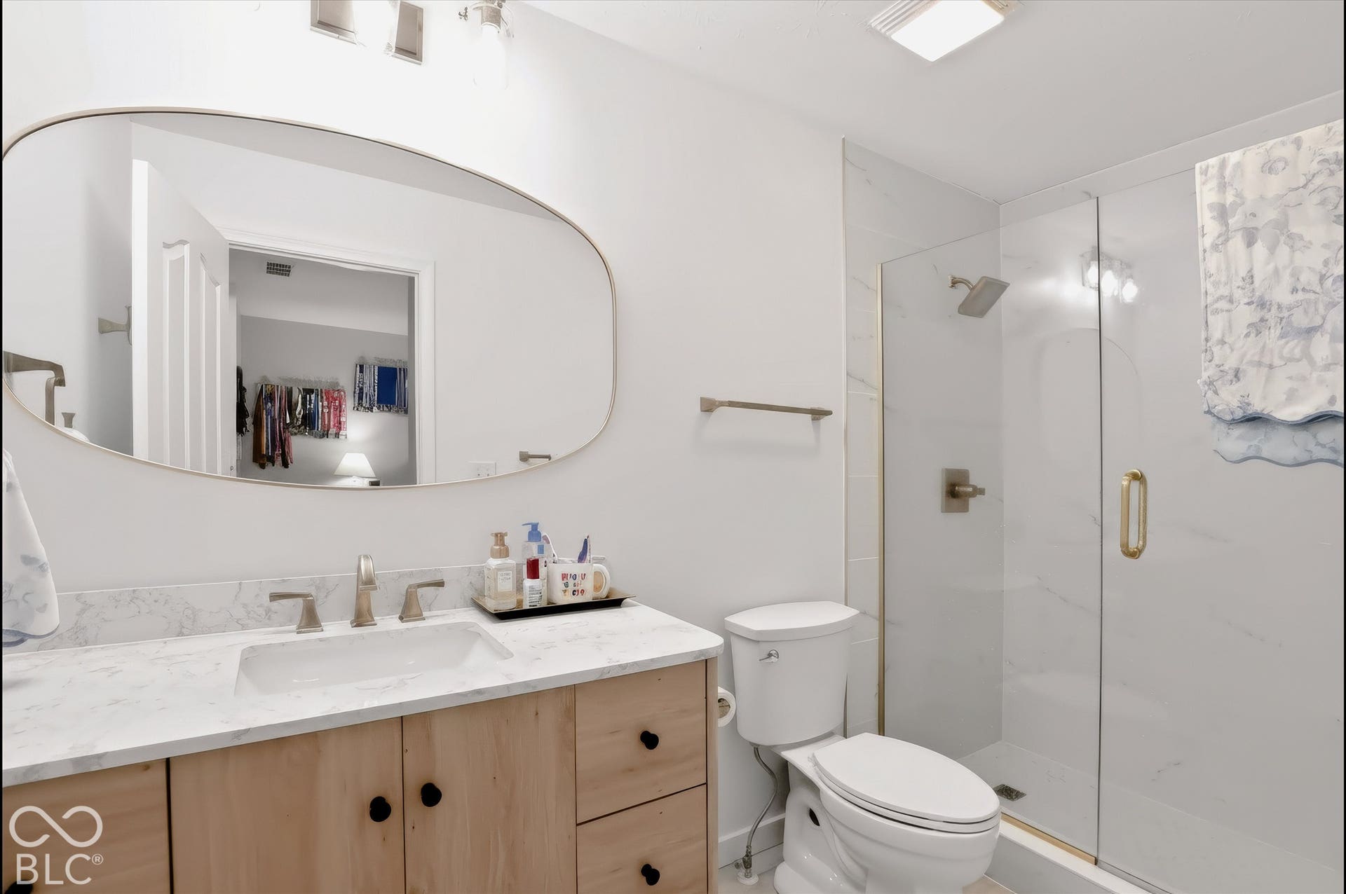Recently renovated ensuite (2025)
