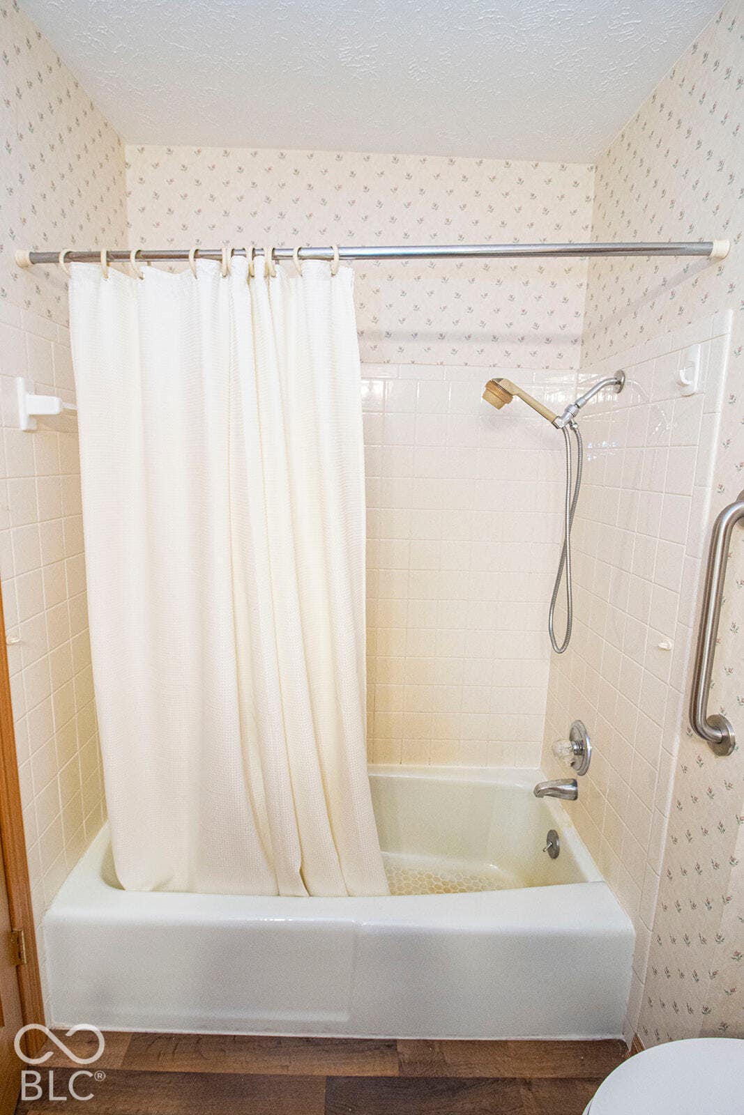 9015 E 256th, Arcadia, IN 46030 Bathroom 2