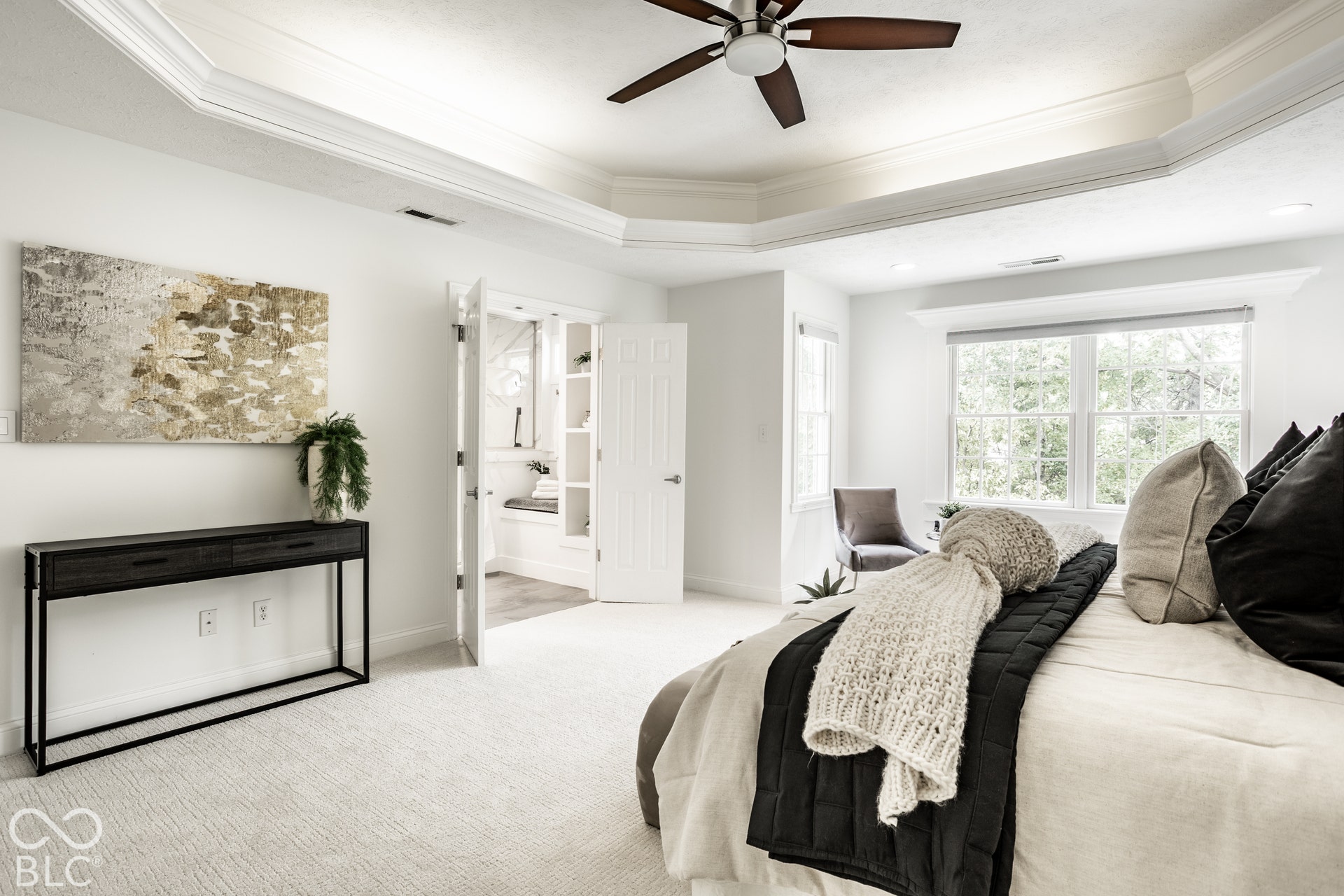 9252 Timberline Drive, Indianapolis, IN 46256