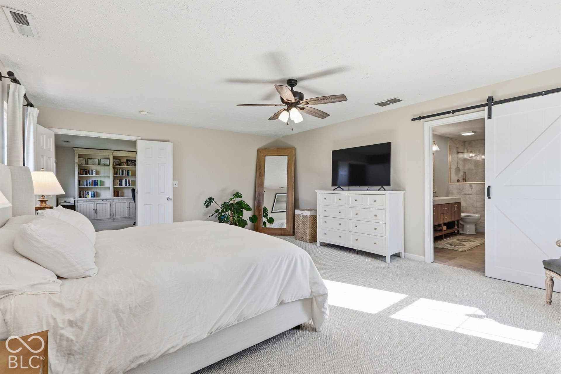 16665 Greensboro Drive, Westfield, IN 46074
