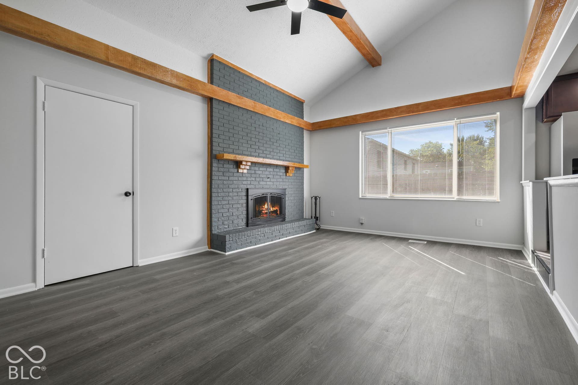 6724 S Lawndale Avenue, Indianapolis, IN 46221