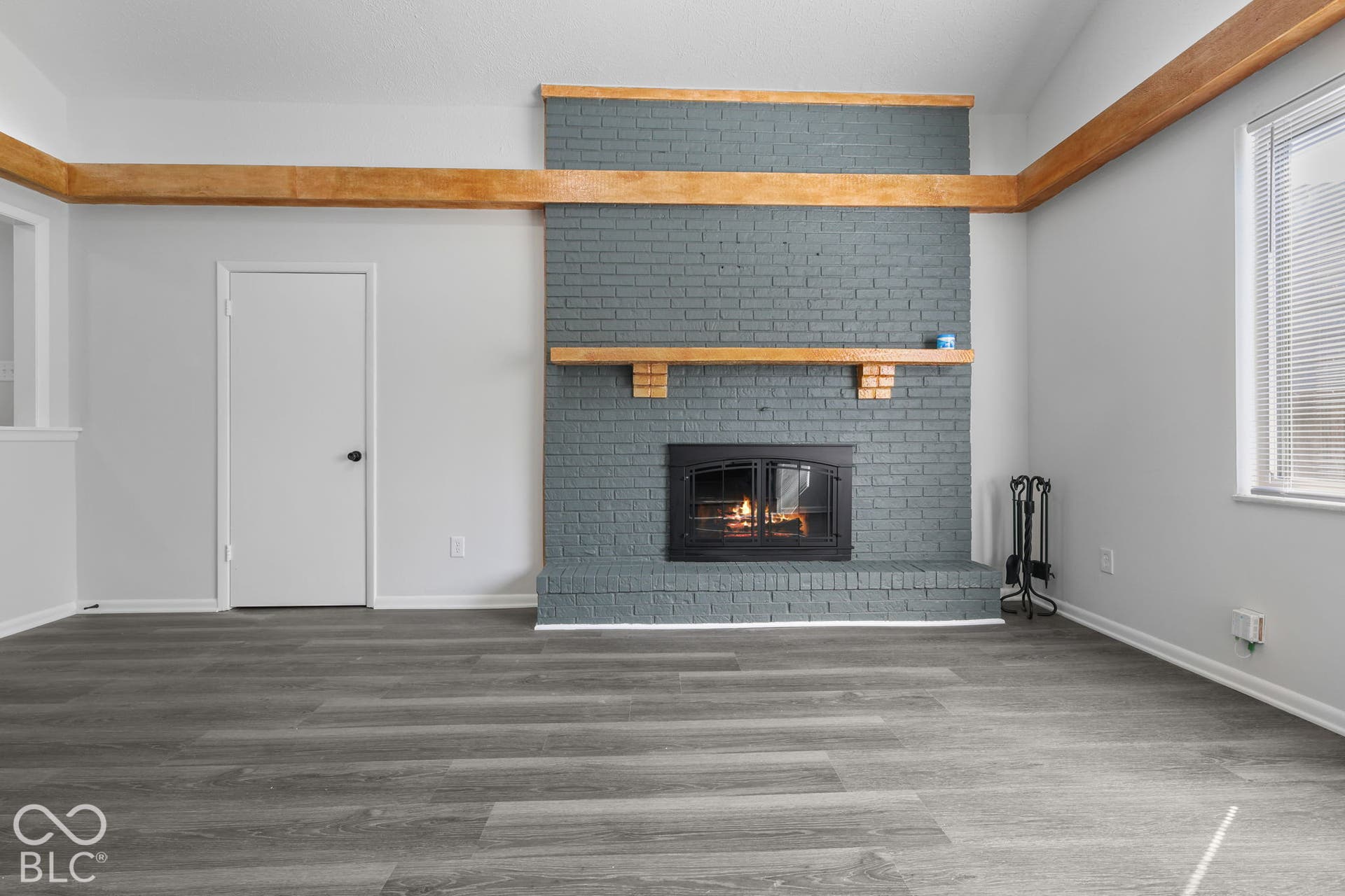 6724 S Lawndale Avenue, Indianapolis, IN 46221