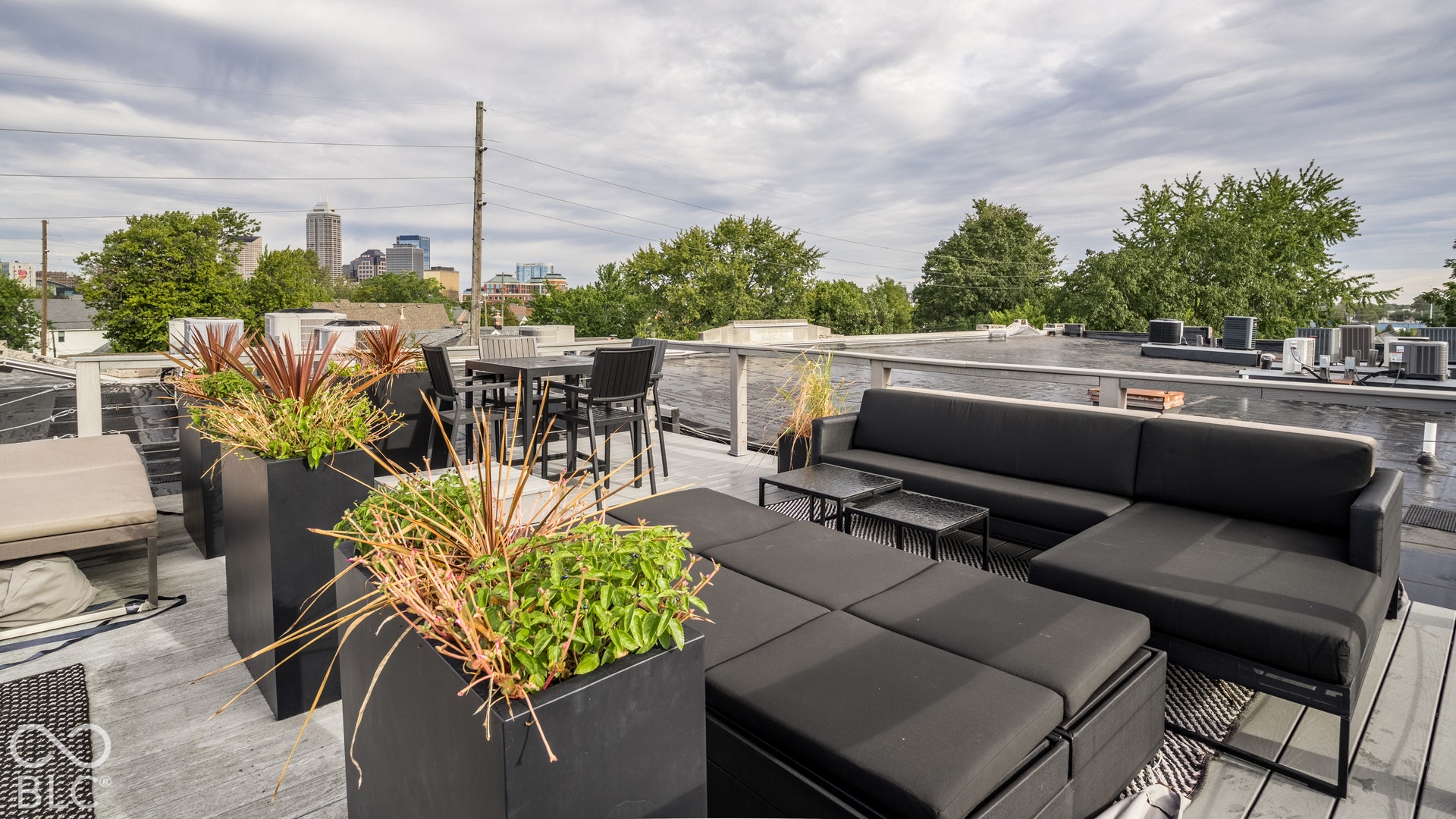 Rooftop patio with wood-finish decking