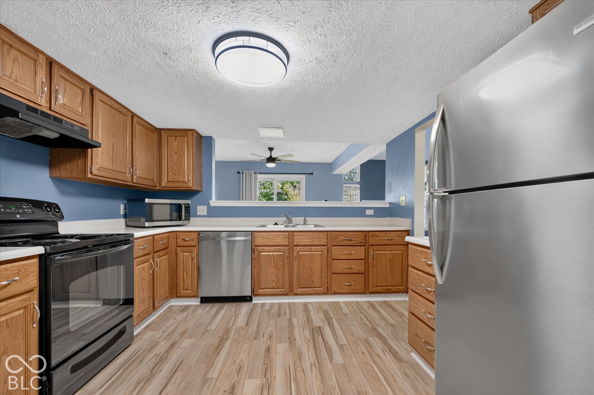 9433 Wimbledon Court, Indianapolis, IN 46250 9433 Wimbledon Court, Indianapolis, IN 46250