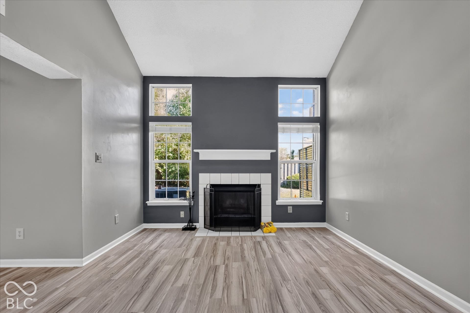 9433 Wimbledon Court, Indianapolis, IN 46250 9433 Wimbledon Court, Indianapolis, IN 46250