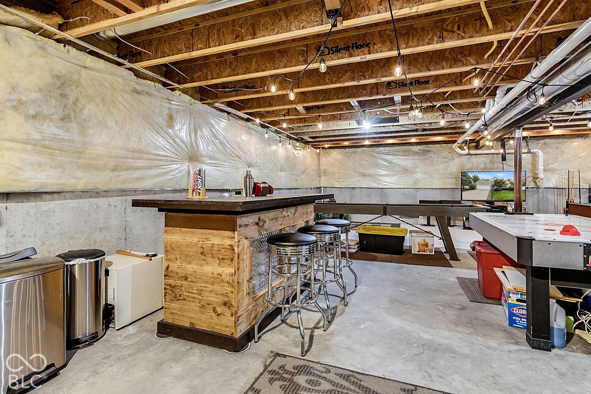 703 Trent Drive, Greenwood, IN 46143