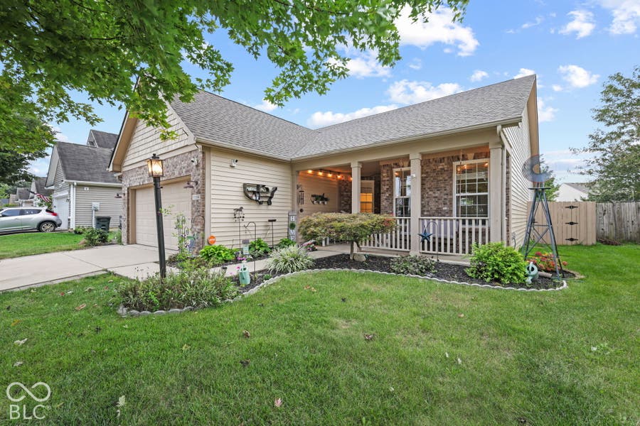 Property photo for 7104 Oldham Drive, Indianapolis, IN