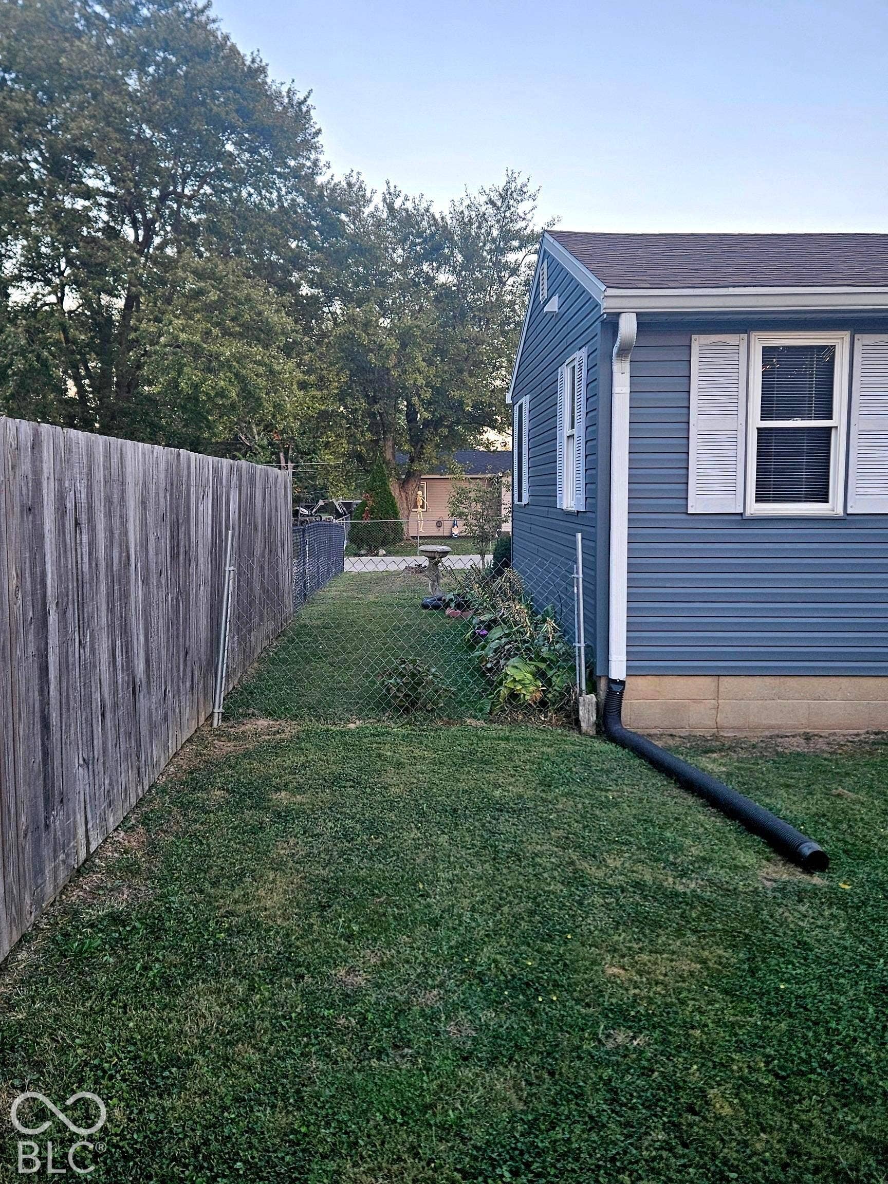 5553 N Clover Elm Drive, Fairland, IN 46126
