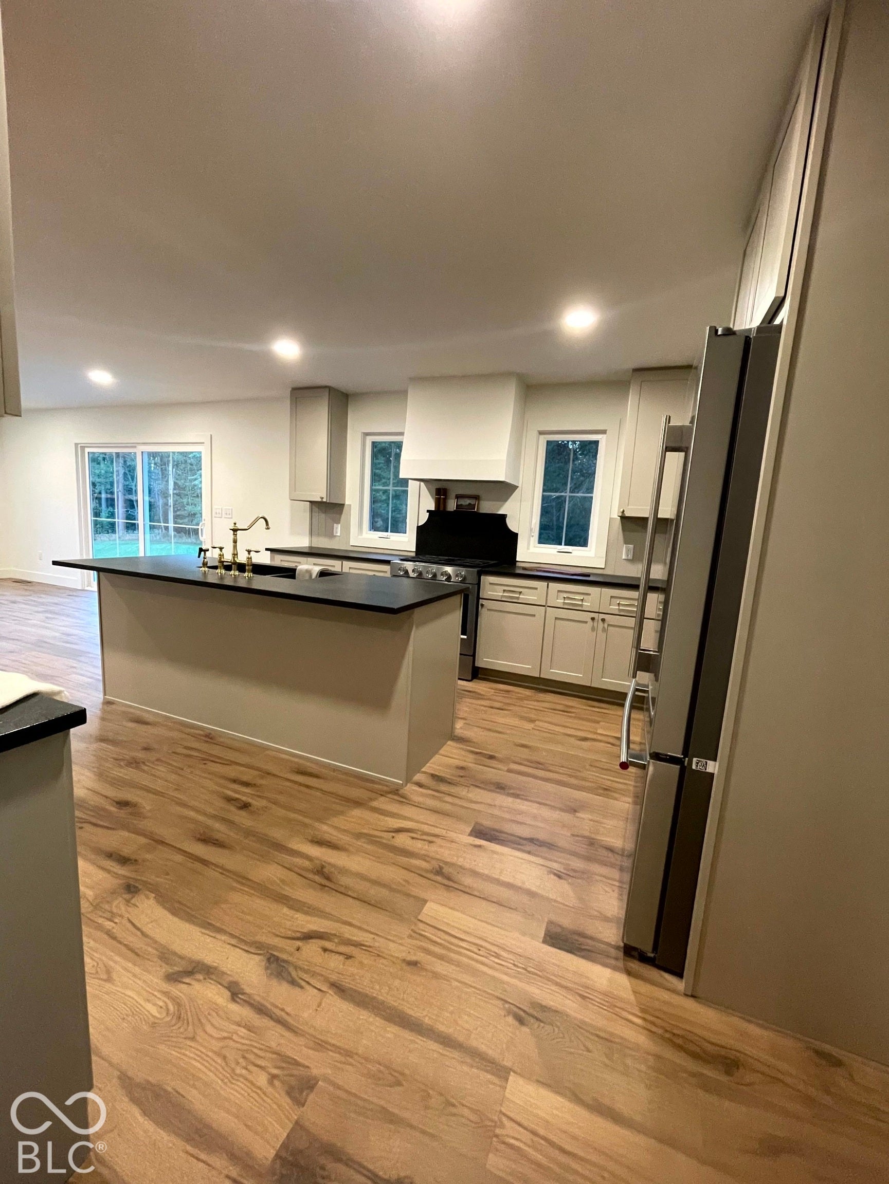 5941 S Poplar Grove Road, Columbus, IN 47201