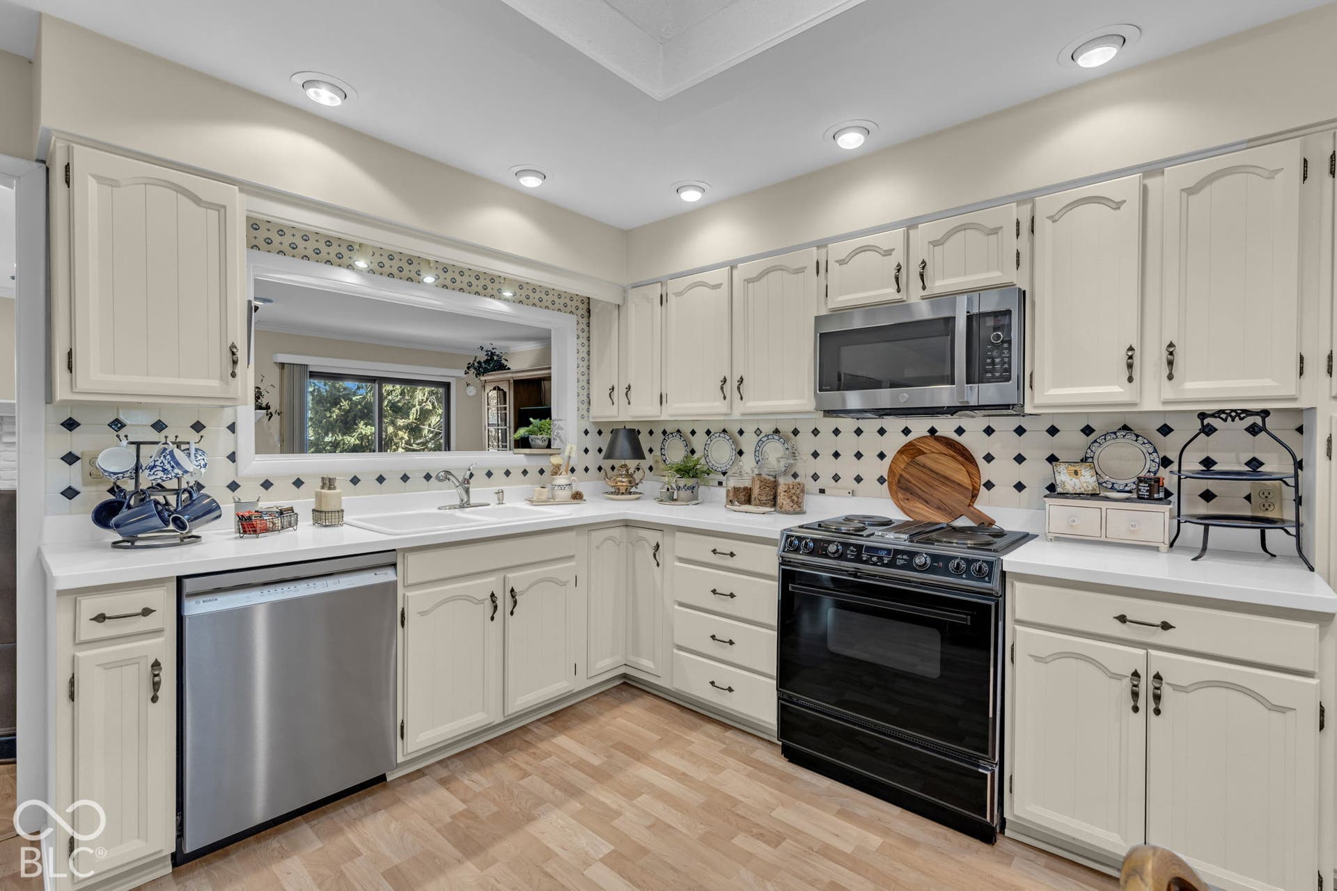2325 Winton Avenue, Indianapolis, IN 46224