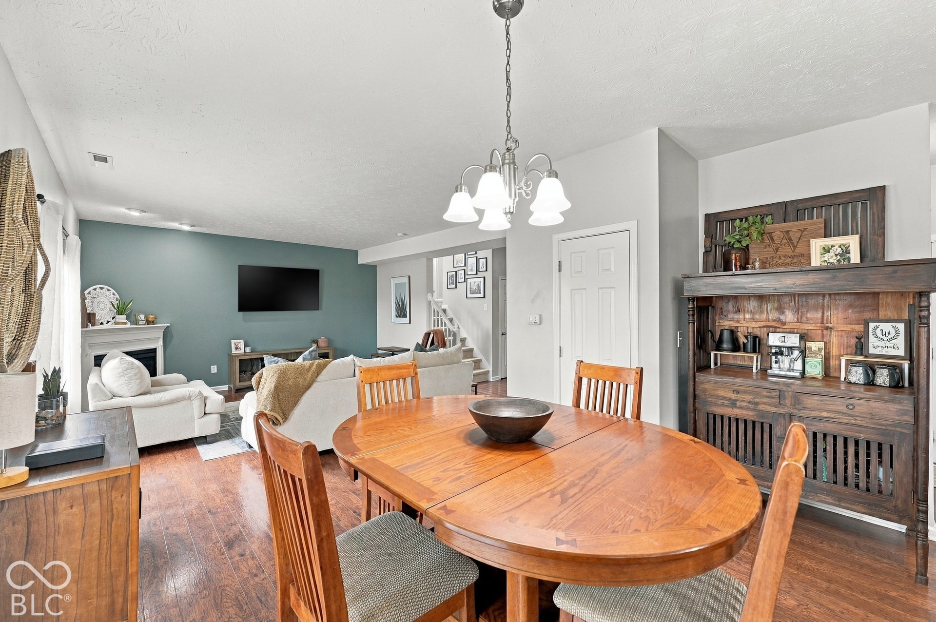 Wood-finish flooring throughout