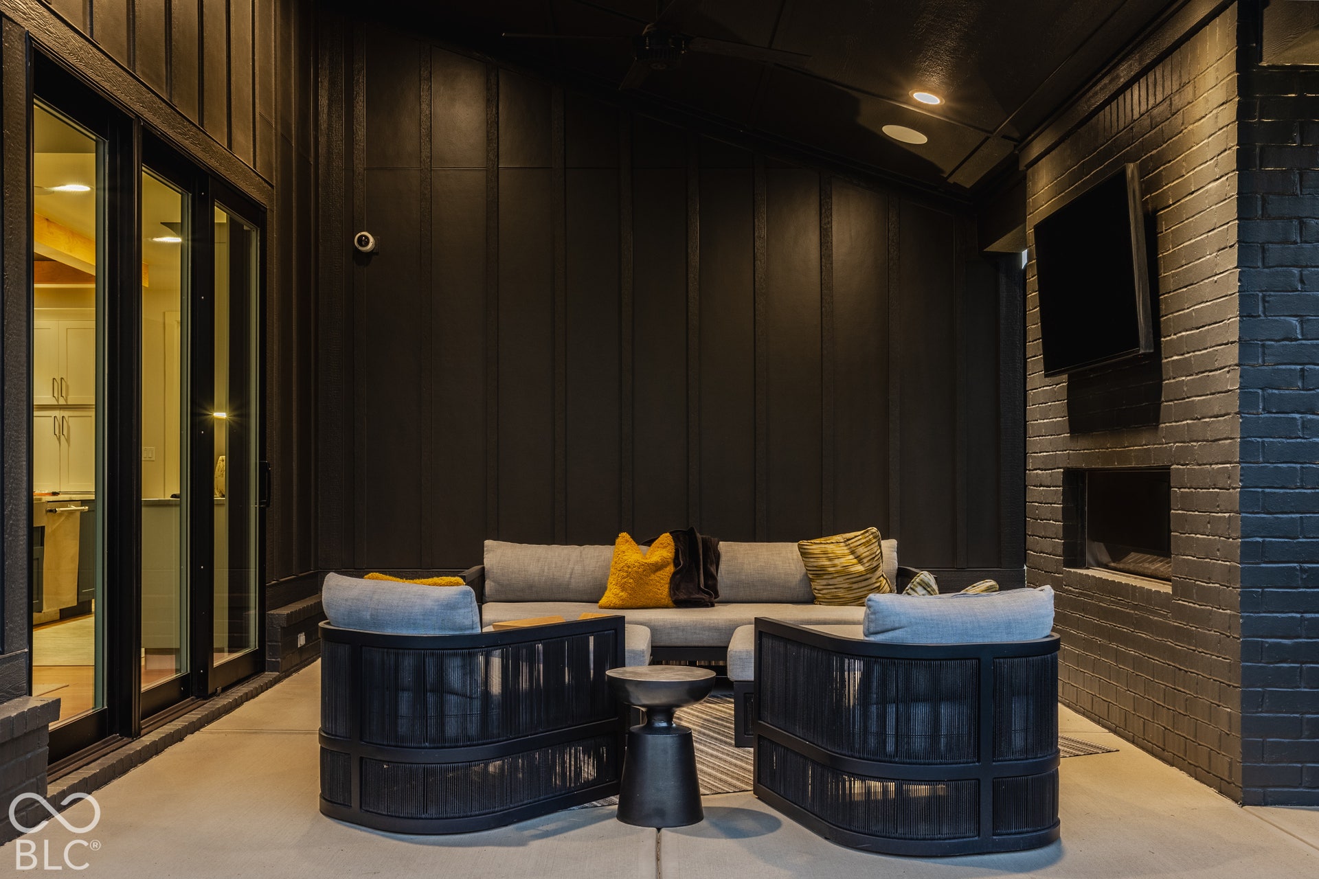5150 Melbourne Place, Zionsville, IN 46077