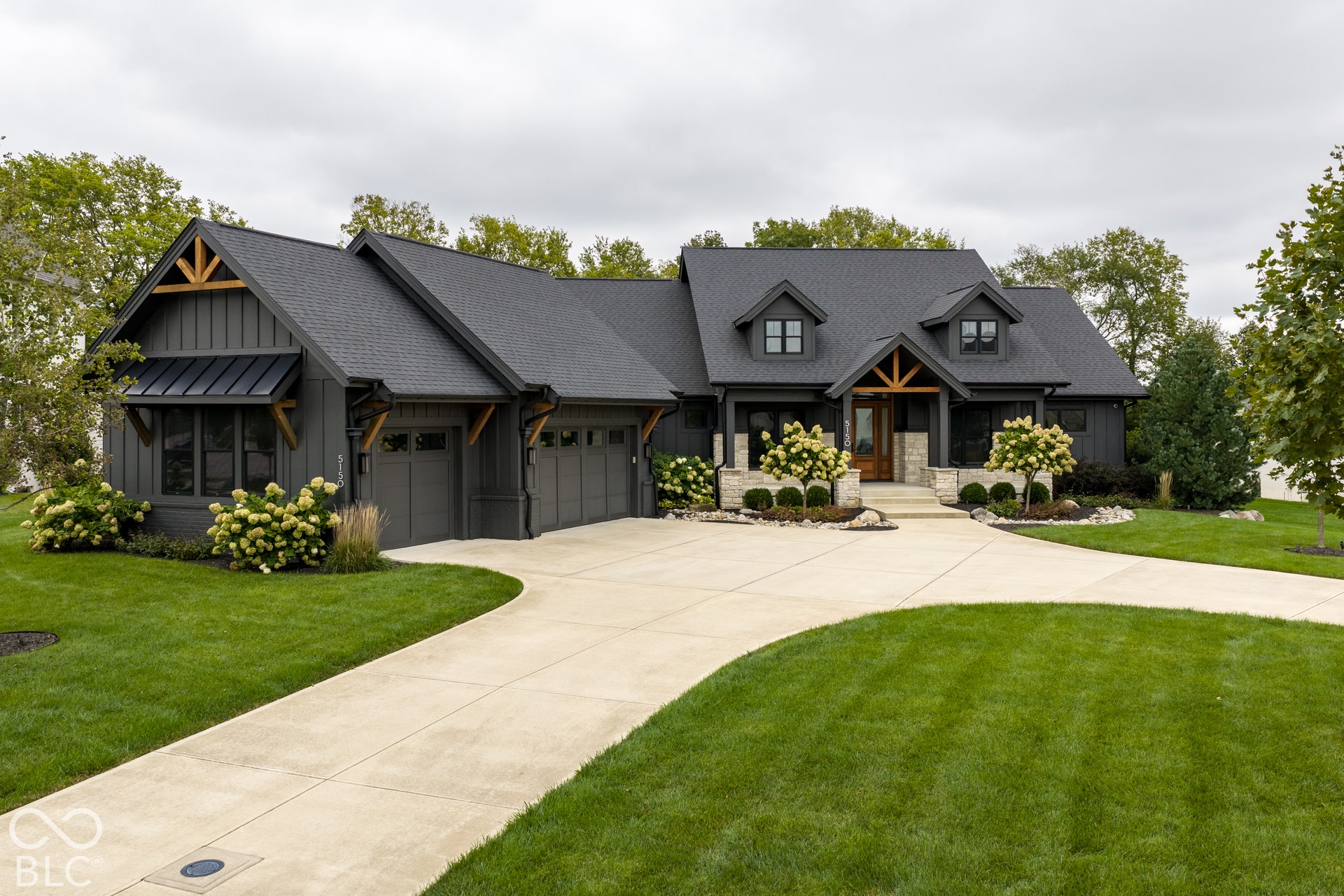 5150 Melbourne Place, Zionsville, IN 46077