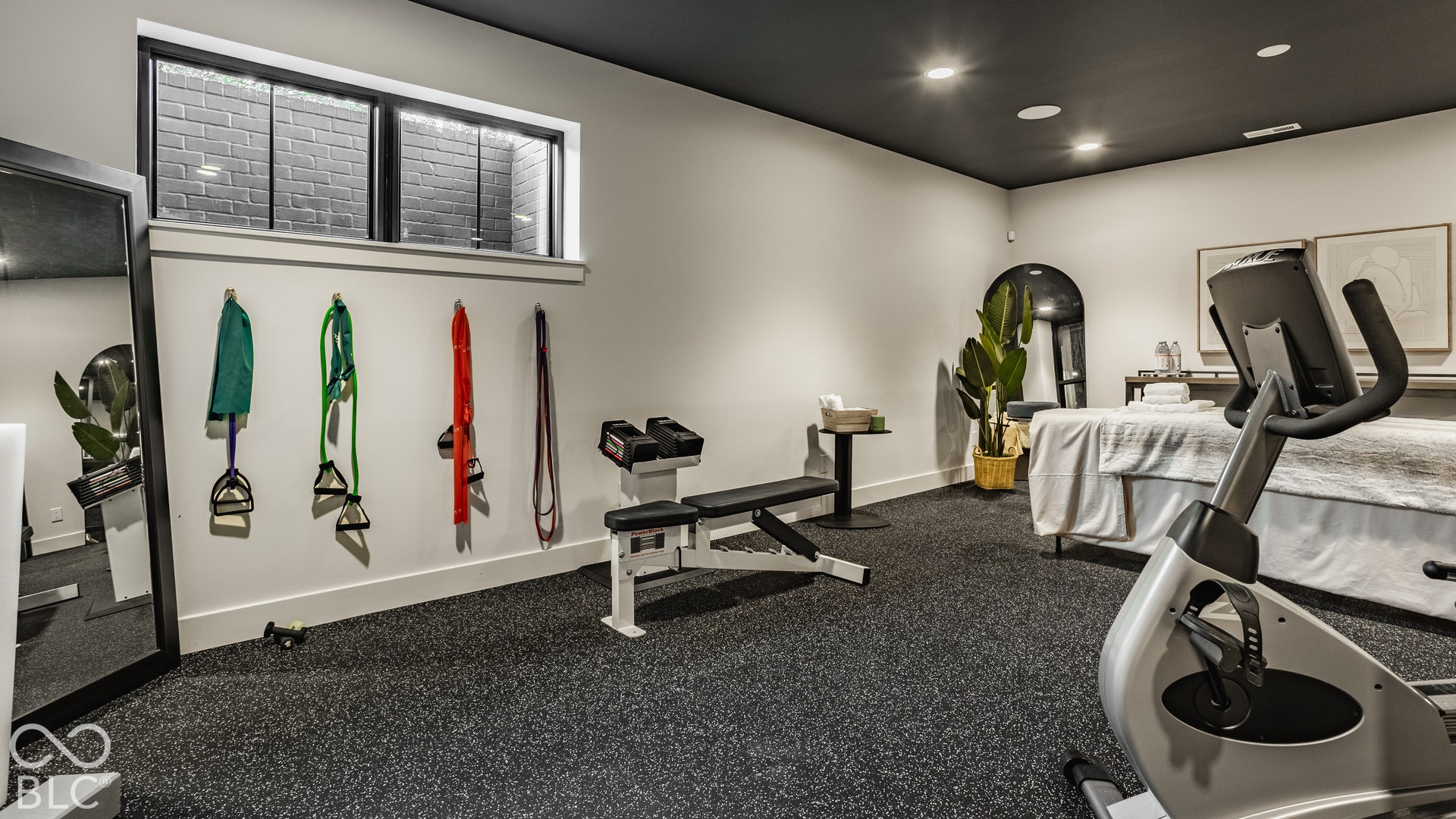 5150 Melbourne Place, Zionsville, IN 46077