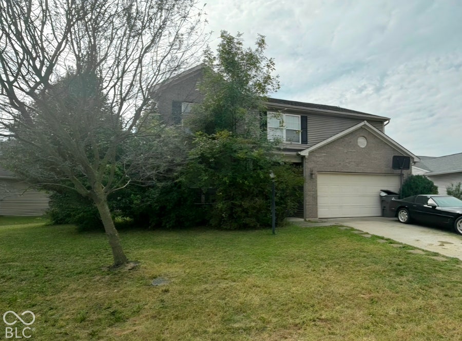 Property photo for 7340 Graymont Drive, Indianapolis, IN