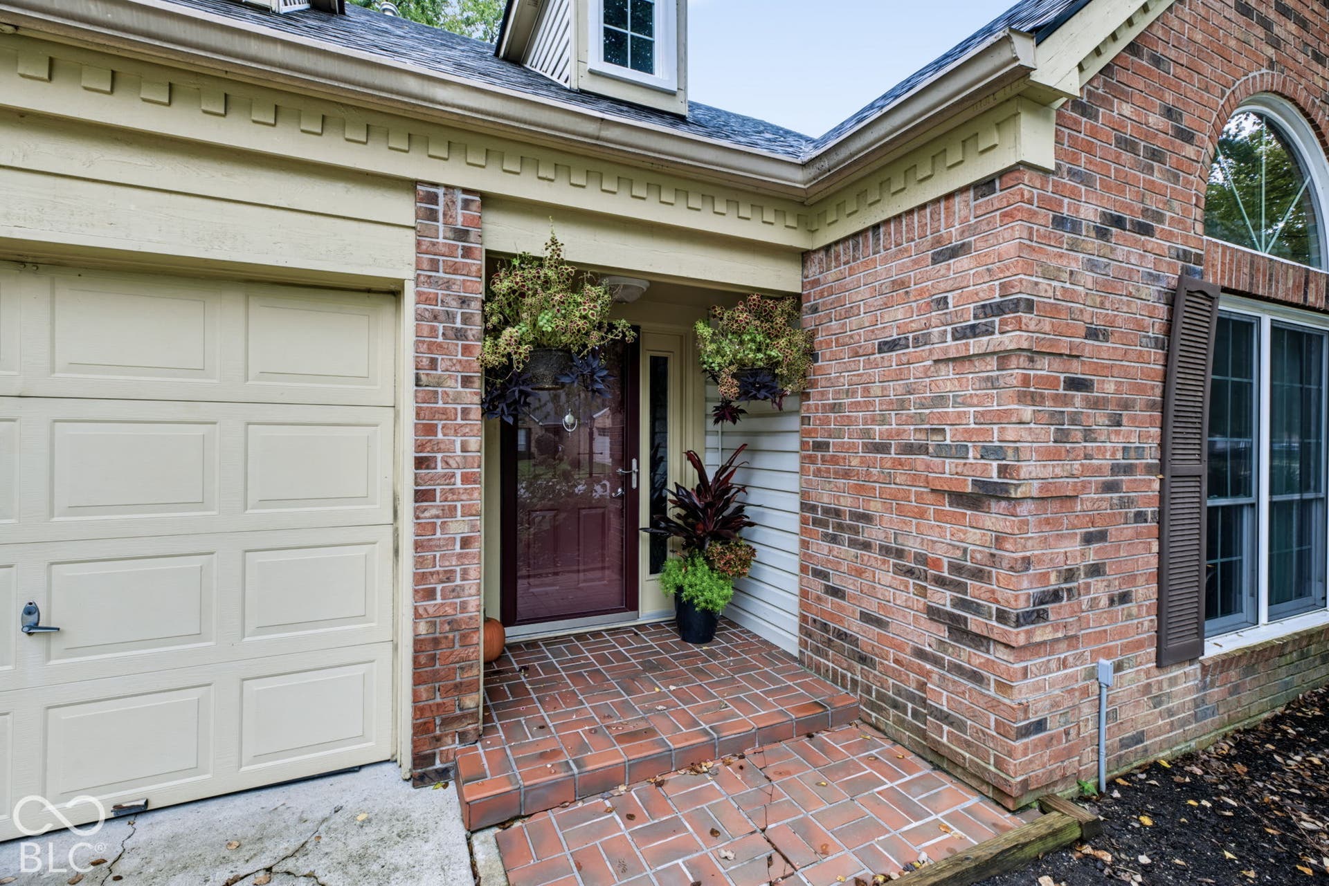 11533 Jamestown West Drive, Fishers, IN 46038