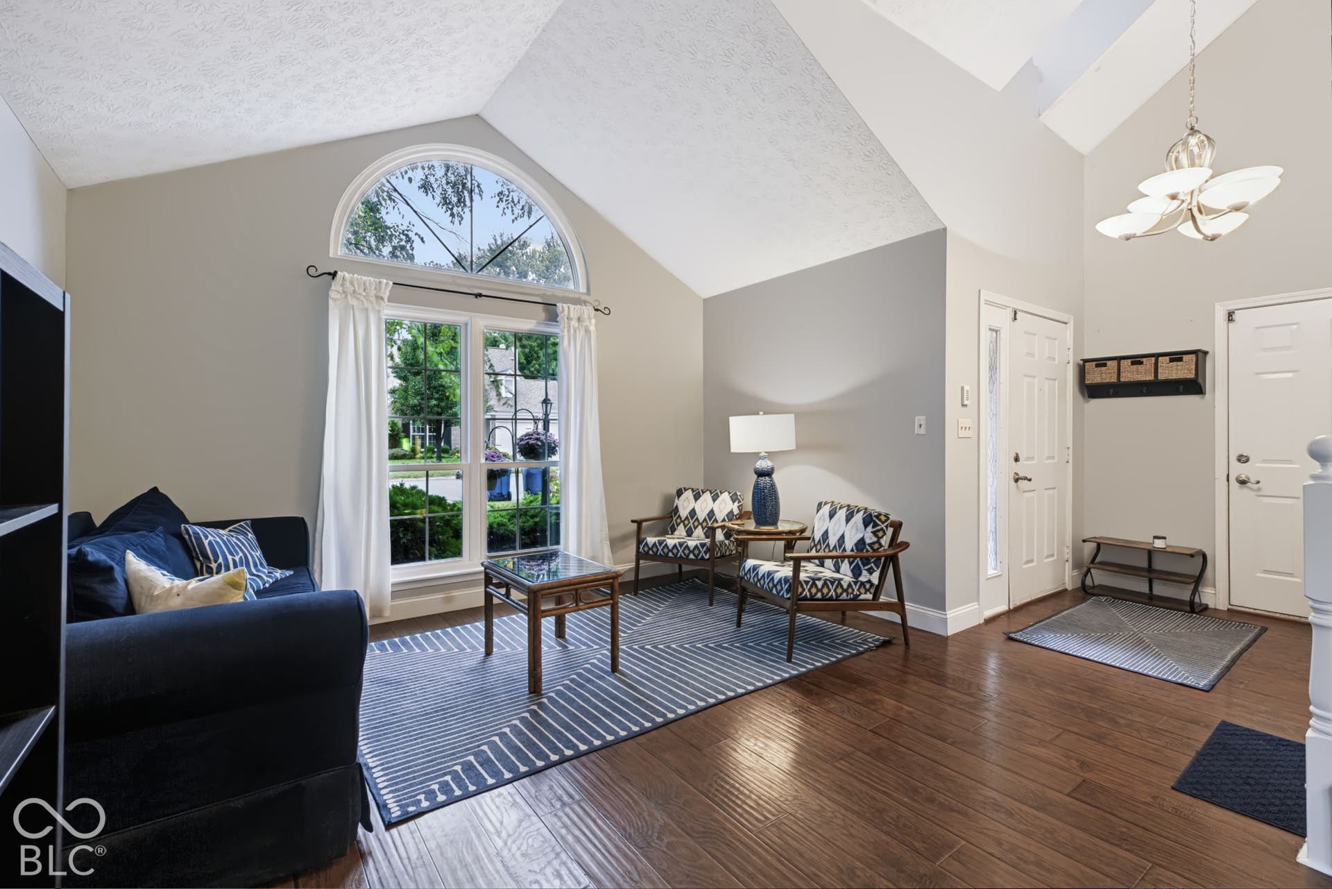 11533 Jamestown West Drive, Fishers, IN 46038
