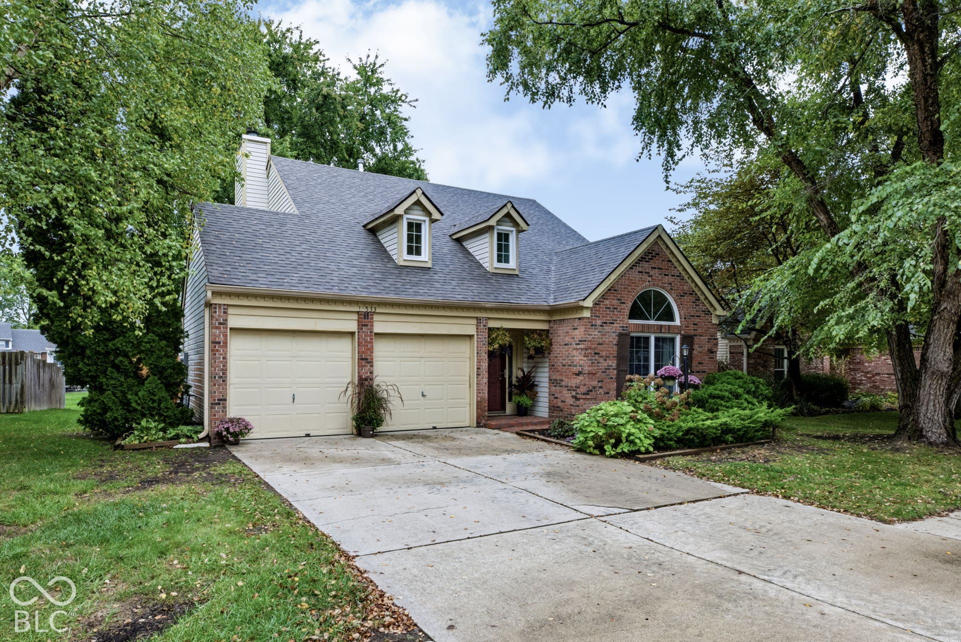 11533 Jamestown West Drive, Fishers, IN 46038