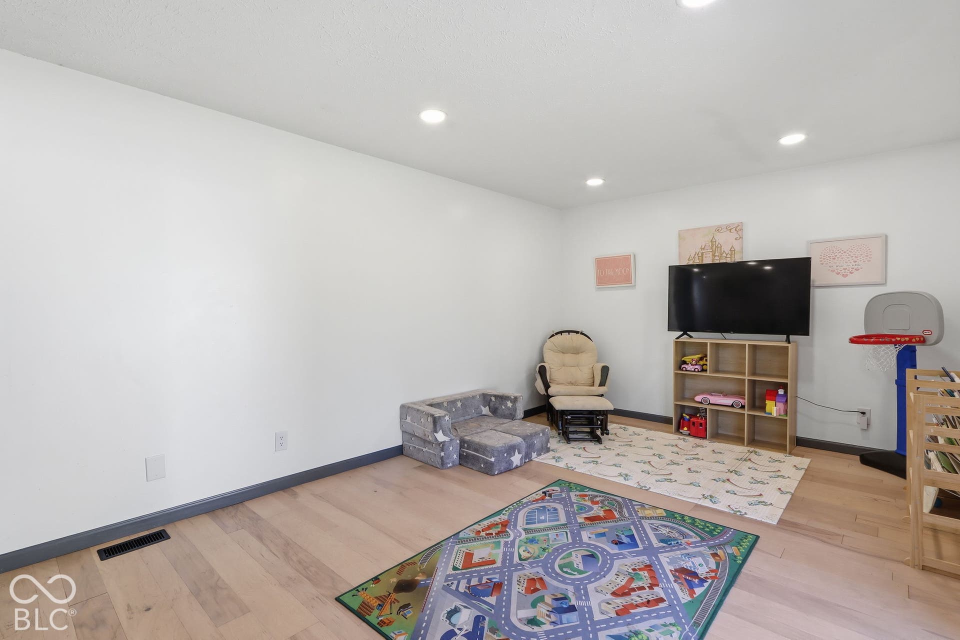 2814 W Walnut Drive, Greenfield, IN 46140