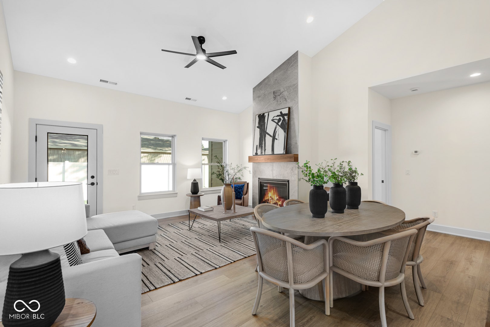 5892 Harbour Town Drive, Noblesville, IN 46062