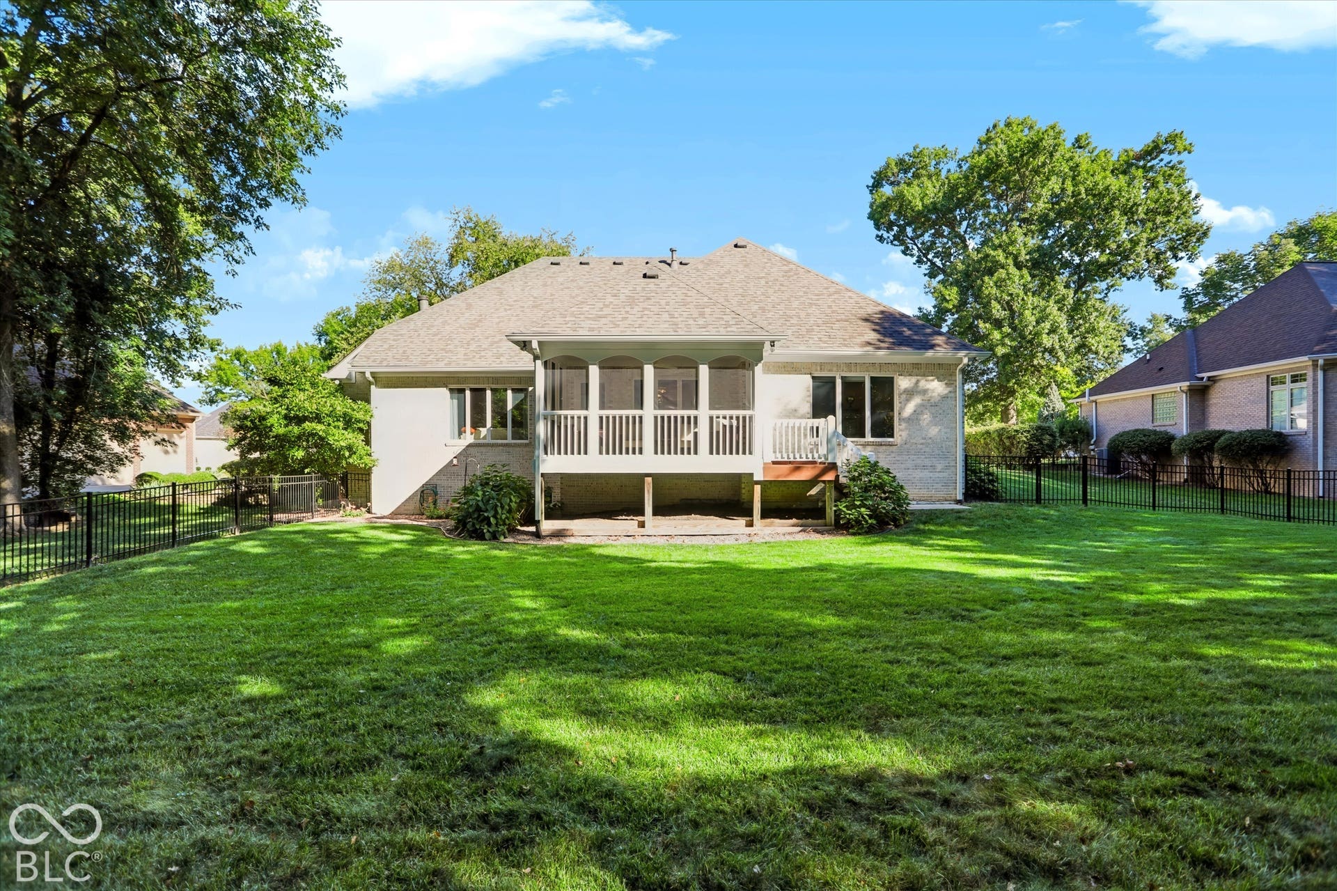 1055 Old Eagle Way, Greenwood, IN 46143