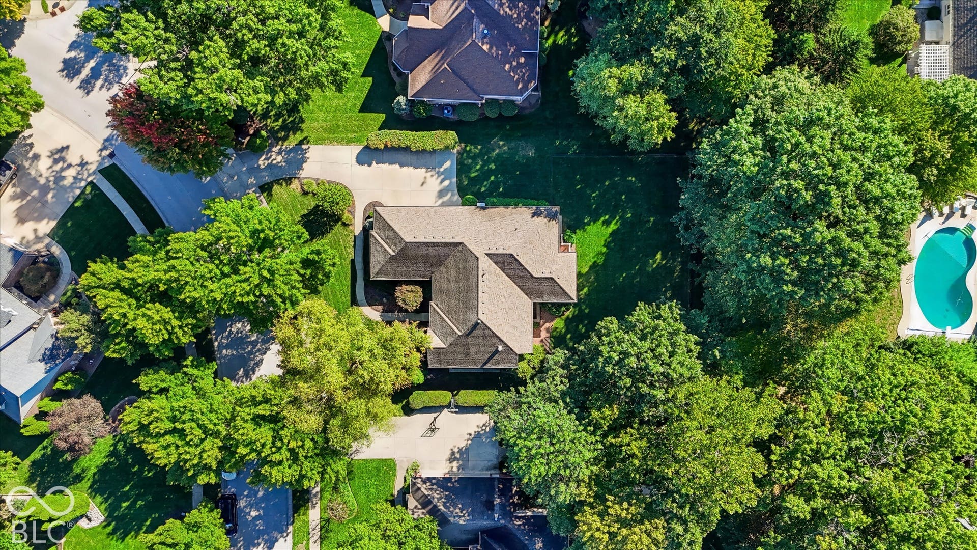 1055 Old Eagle Way, Greenwood, IN 46143