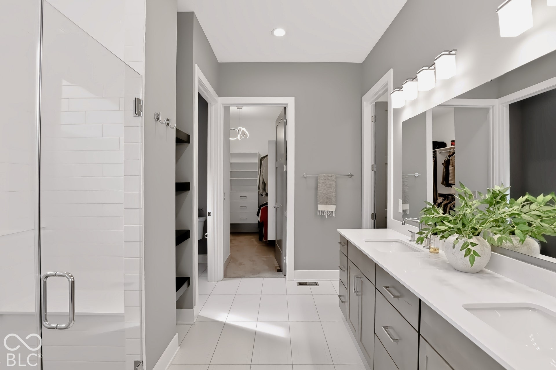 3685 Olde Well Run, Zionsville, IN 46077