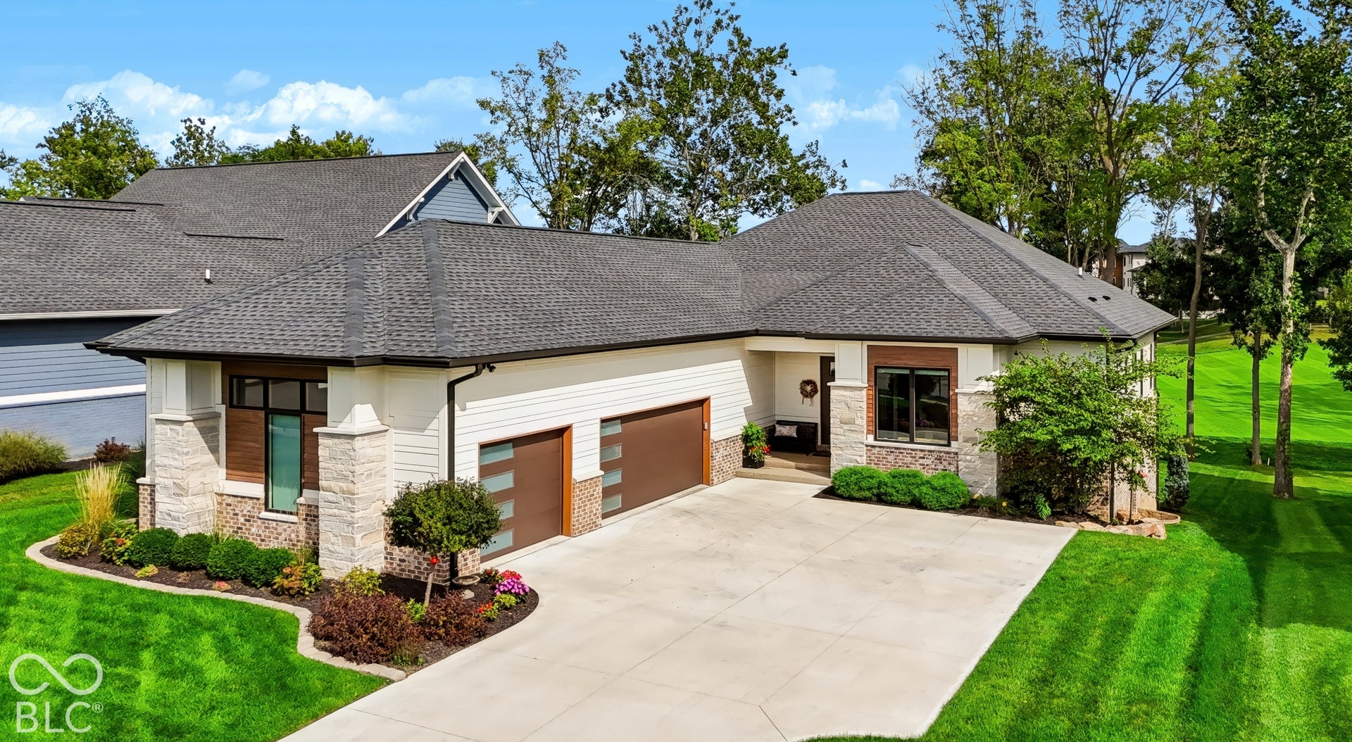 3685 Olde Well Run, Zionsville, IN 46077