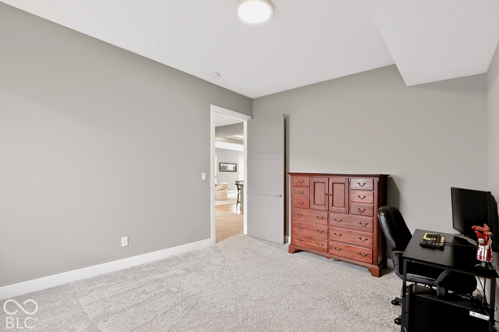 3685 Olde Well Run, Zionsville, IN 46077
