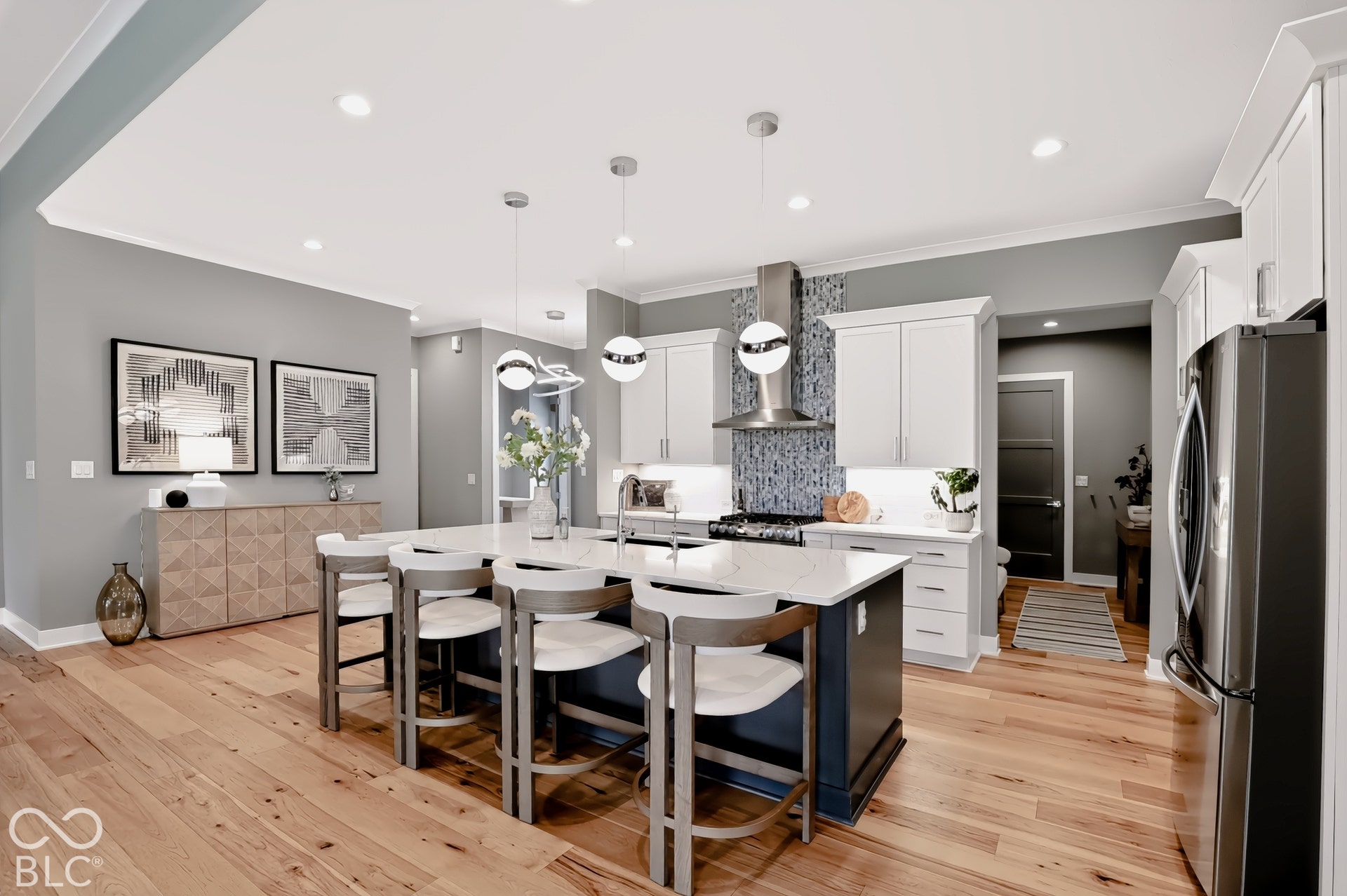 3685 Olde Well Run, Zionsville, IN 46077