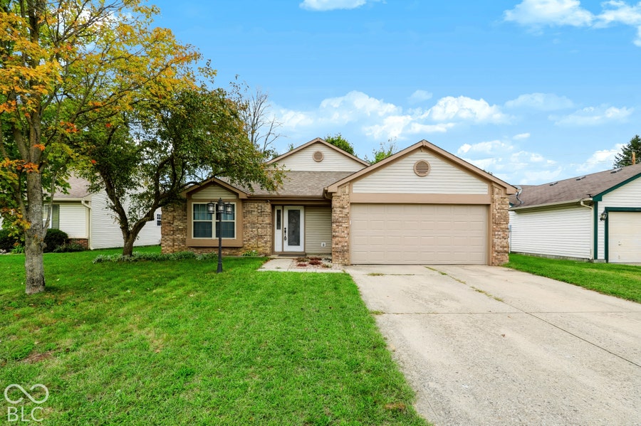 Property photo for 11842 Calzia Lane, Indianapolis, IN