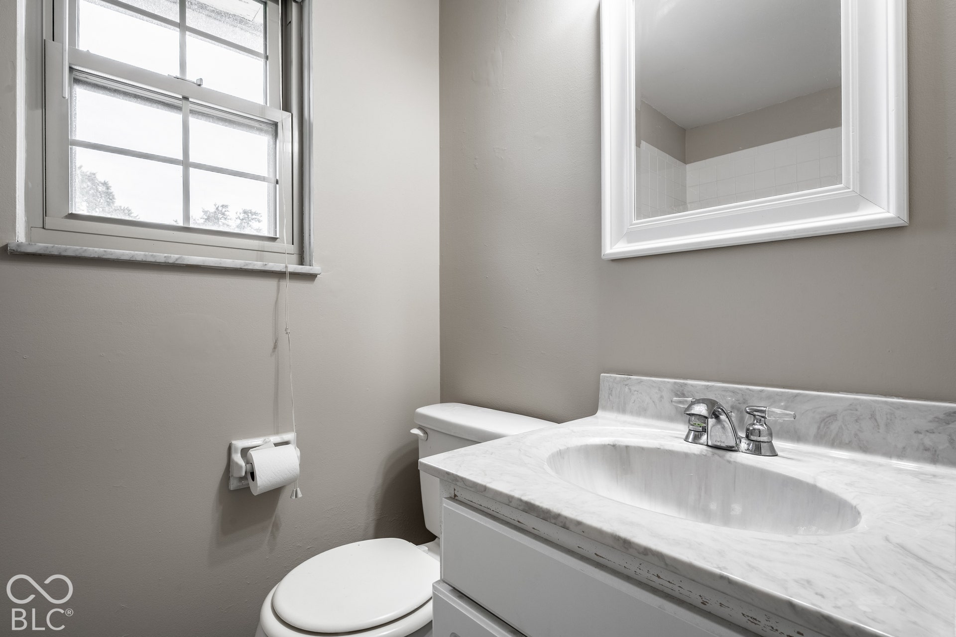 72 Parkview Road, Carmel, IN 46032