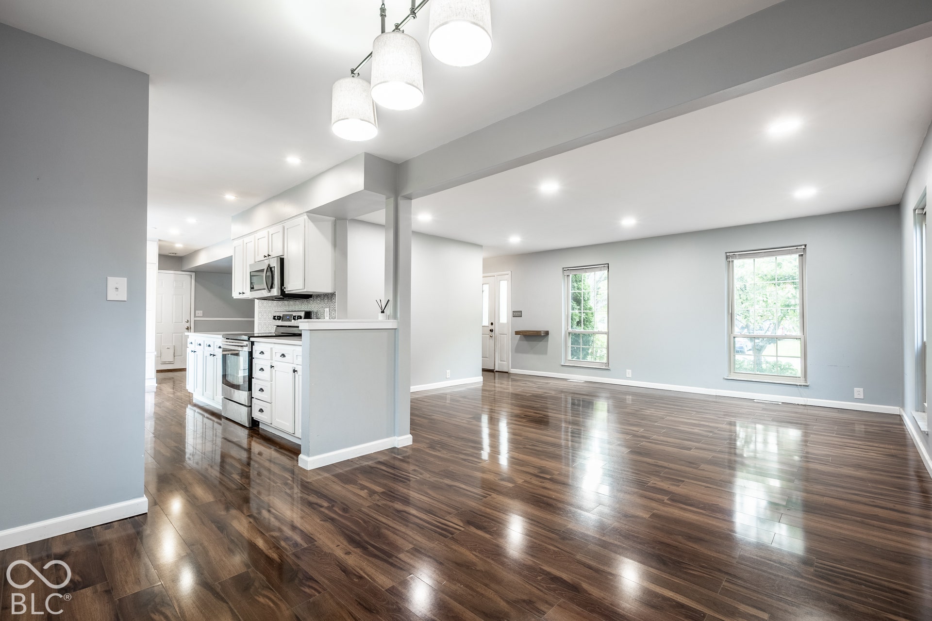 72 Parkview Road, Carmel, IN 46032