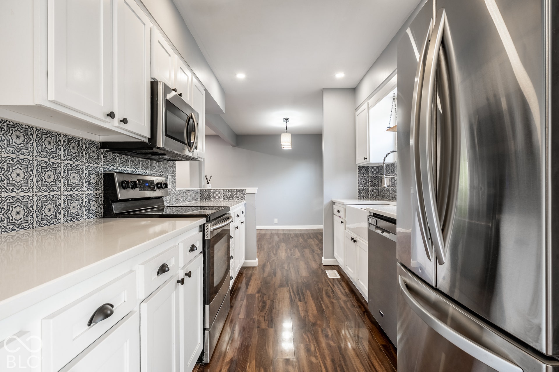 72 Parkview Road, Carmel, IN 46032