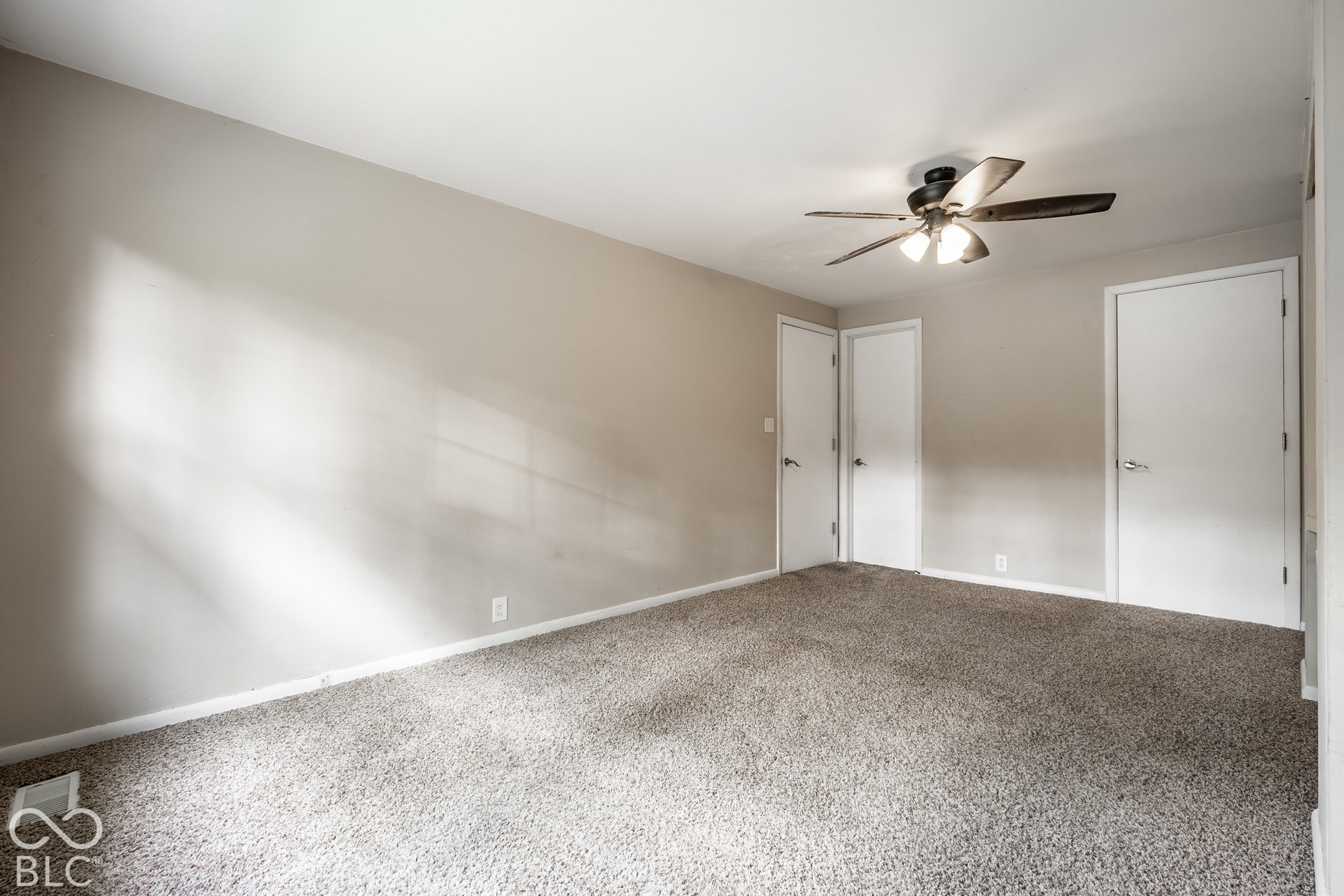 72 Parkview Road, Carmel, IN 46032