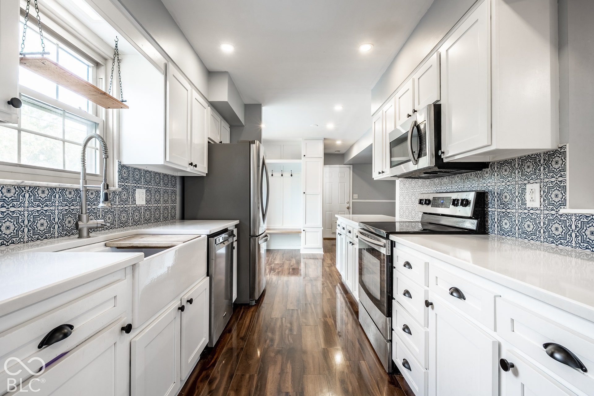 72 Parkview Road, Carmel, IN 46032