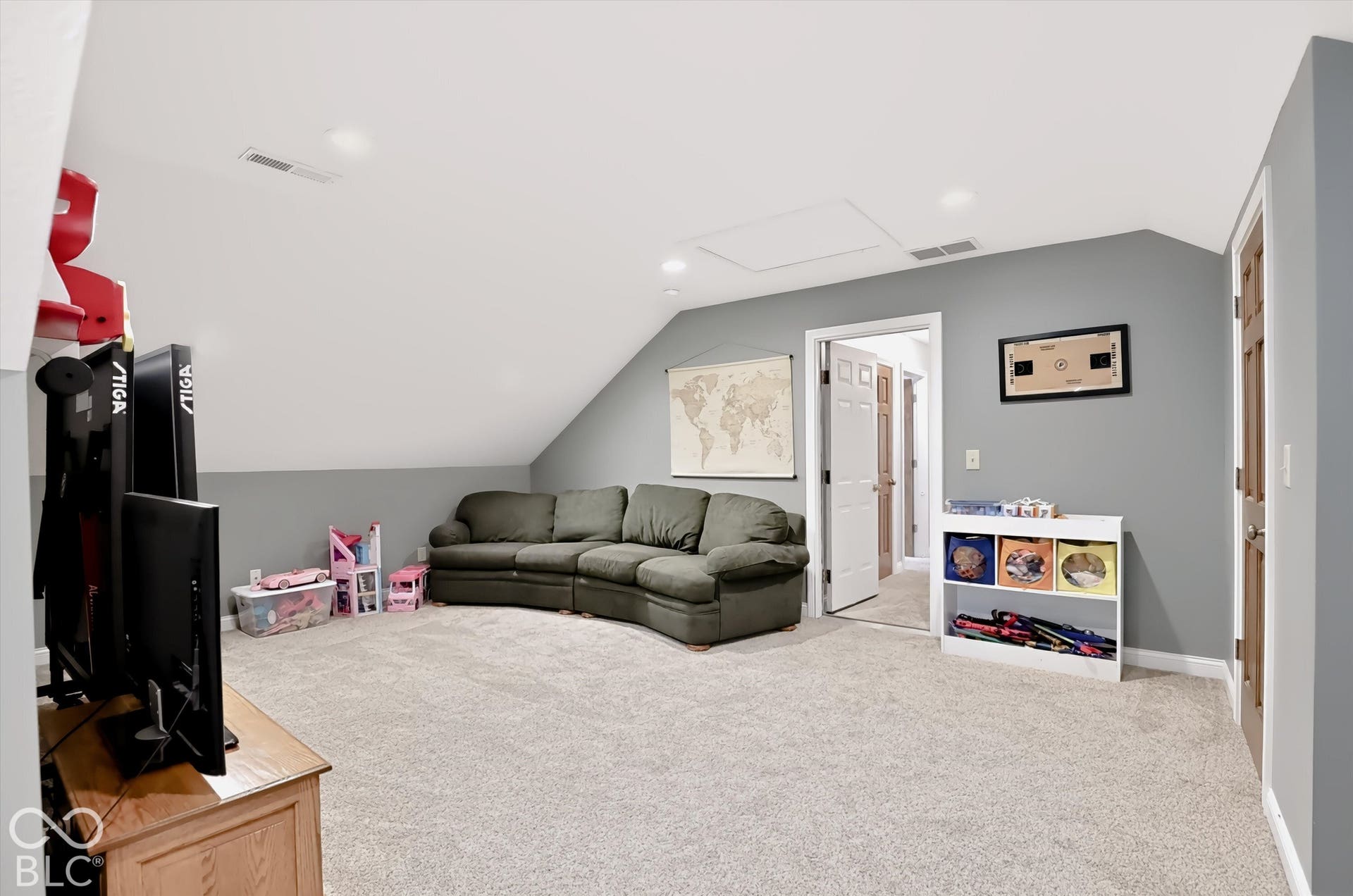 225 Deer Trace Court, Pittsboro, IN 46167