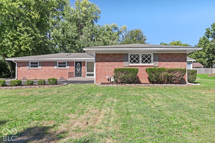 Property photo for 5126 Thornleigh Drive, Indianapolis, IN