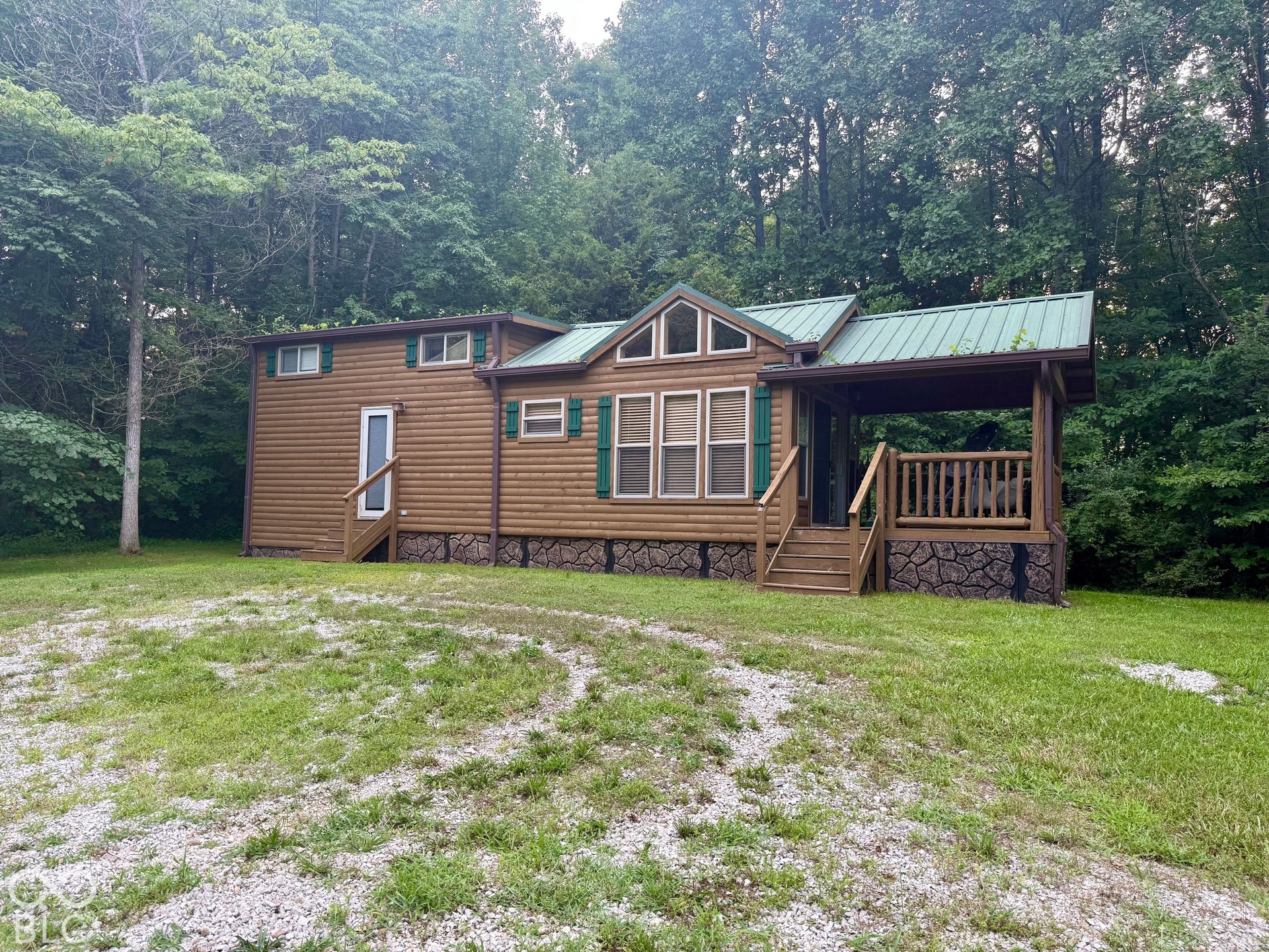 Retreat cabin