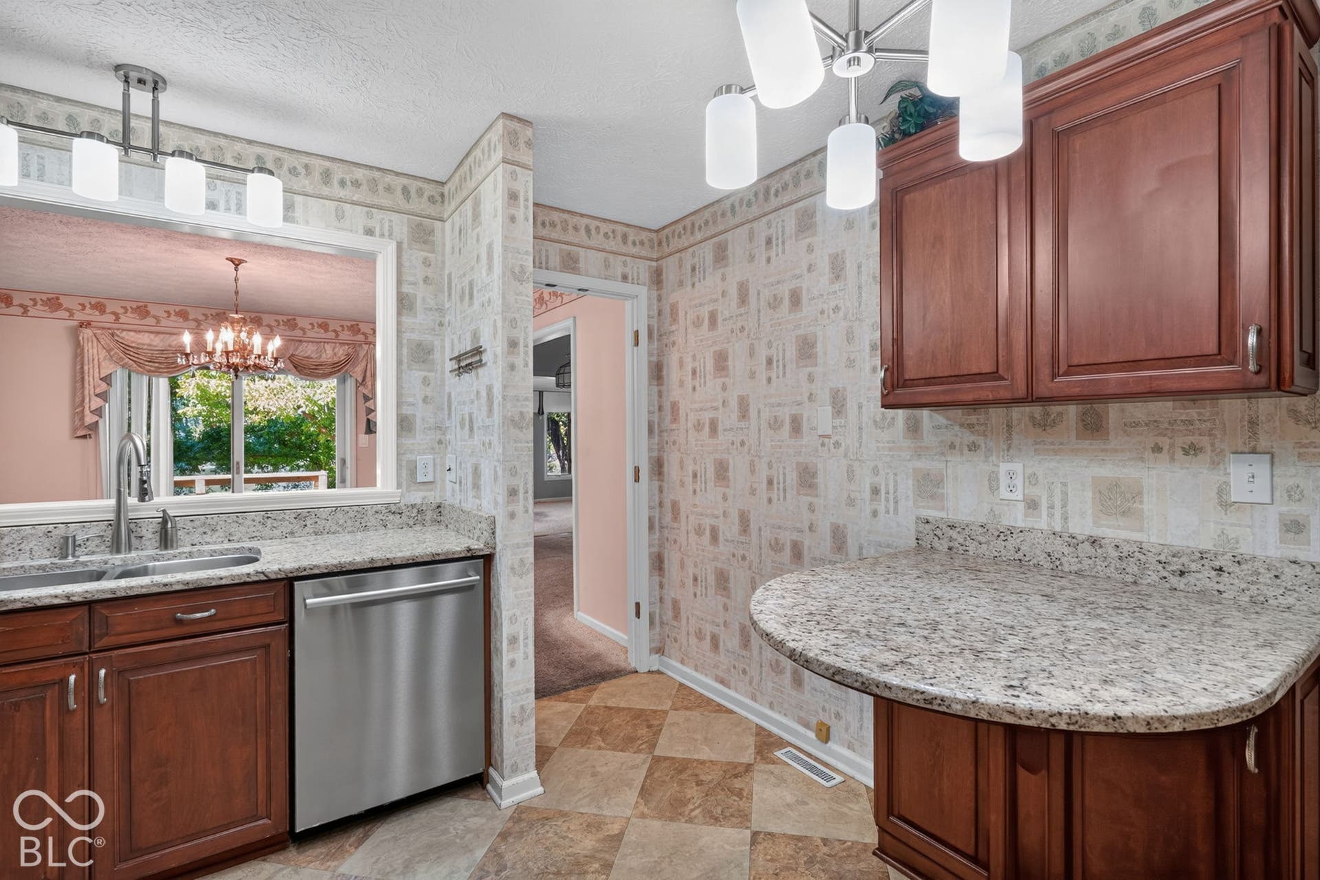 8036 River Bay Drive W, Indianapolis, IN 46240 8036 River Bay Drive W, Indianapolis, IN 46240