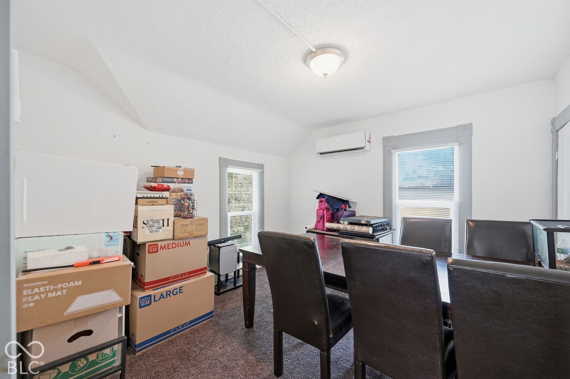 940 S 14th Street, New Castle, IN 47362 940 S 14th Street, New Castle, IN 47362