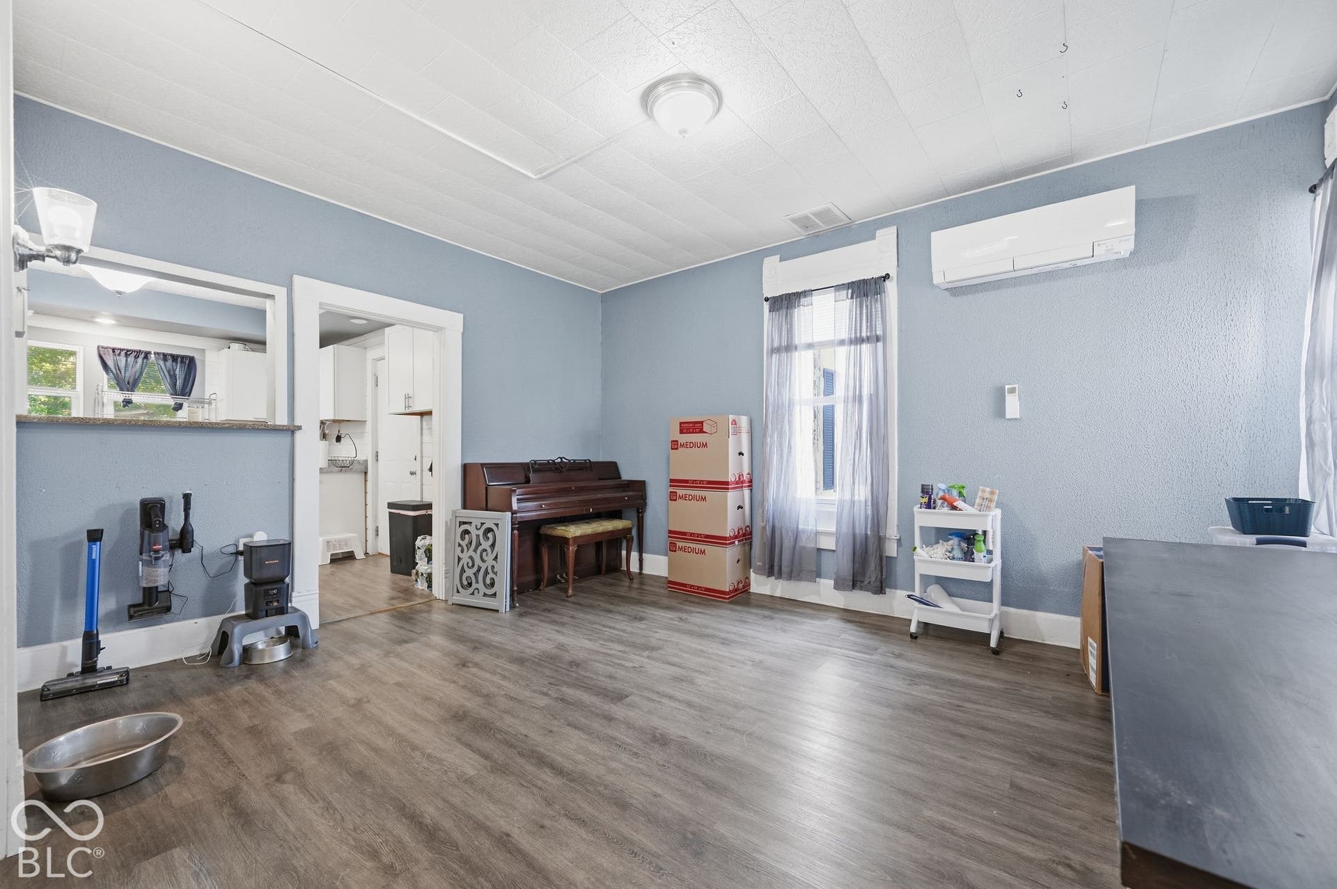 940 S 14th Street, New Castle, IN 47362 940 S 14th Street, New Castle, IN 47362