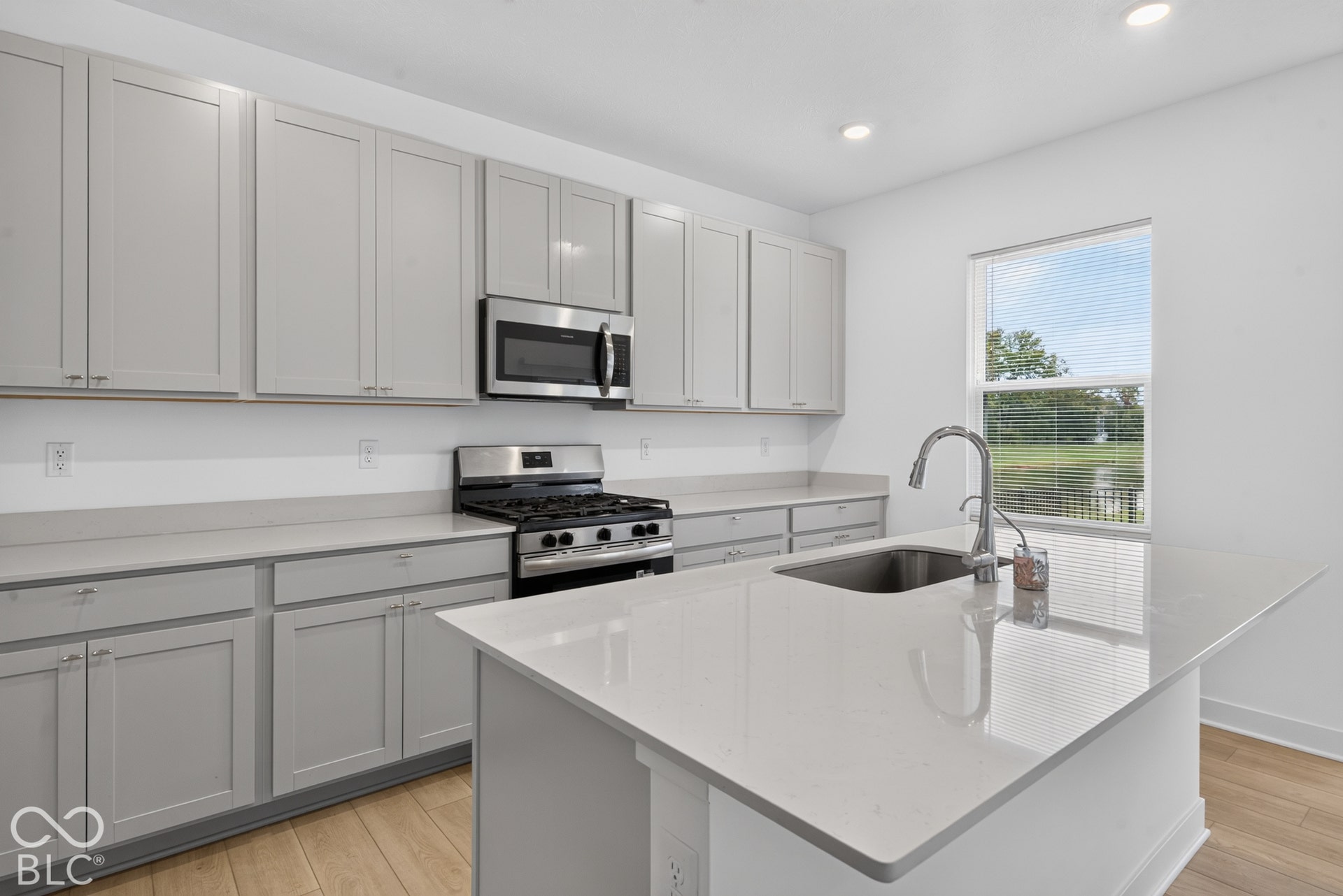 1190 Turner Trace N, Avon, IN 46123 1190 Turner Trace N, Avon, IN 46123