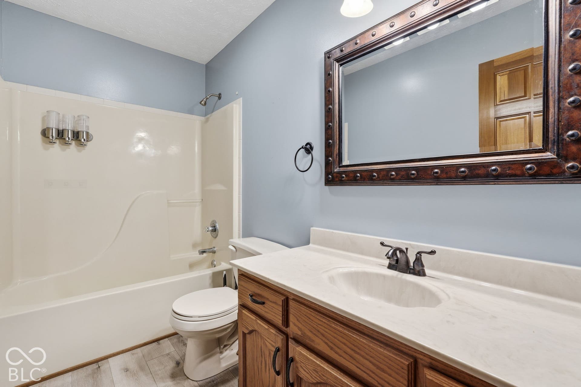 1137 Brookside Court, Avon, IN 46123 1137 Brookside Court, Avon, IN 46123