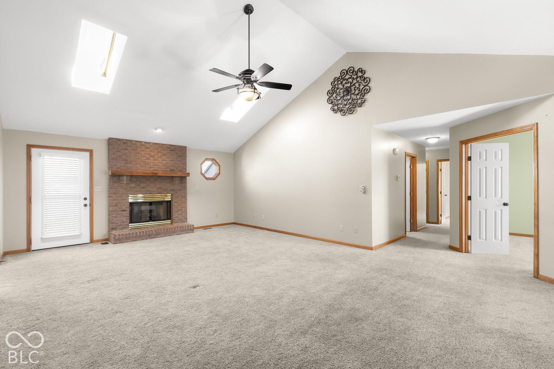 4694 29th Street, Columbus, IN 47203 4694 29th Street, Columbus, IN 47203