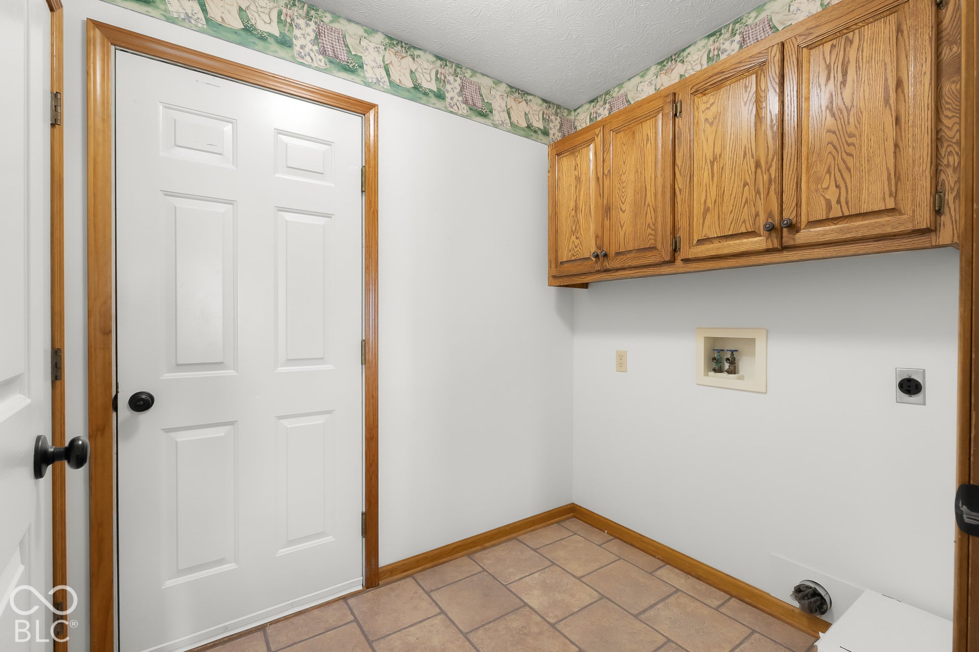 4694 29th Street, Columbus, IN 47203 4694 29th Street, Columbus, IN 47203