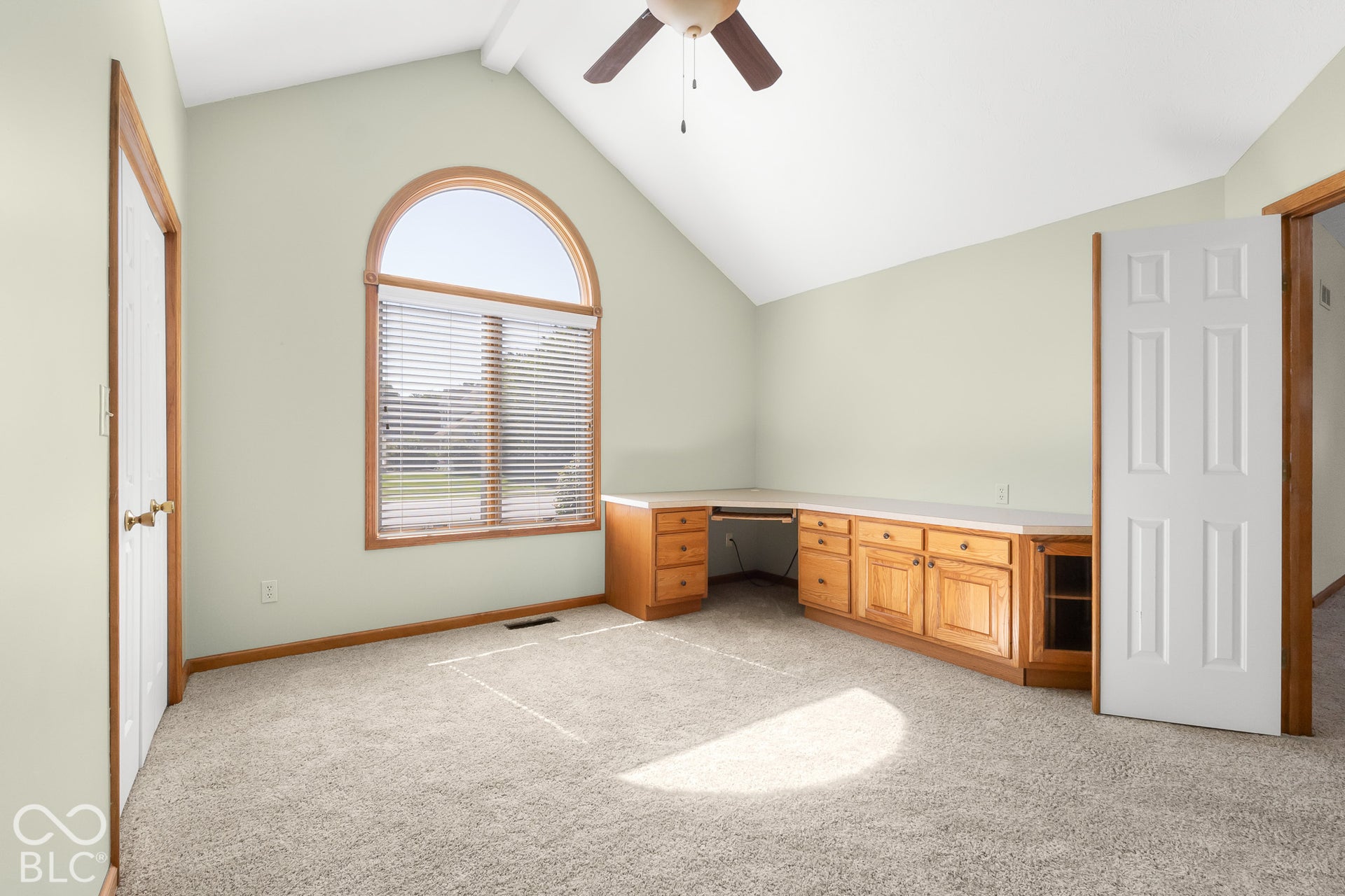 4694 29th Street, Columbus, IN 47203 4694 29th Street, Columbus, IN 47203