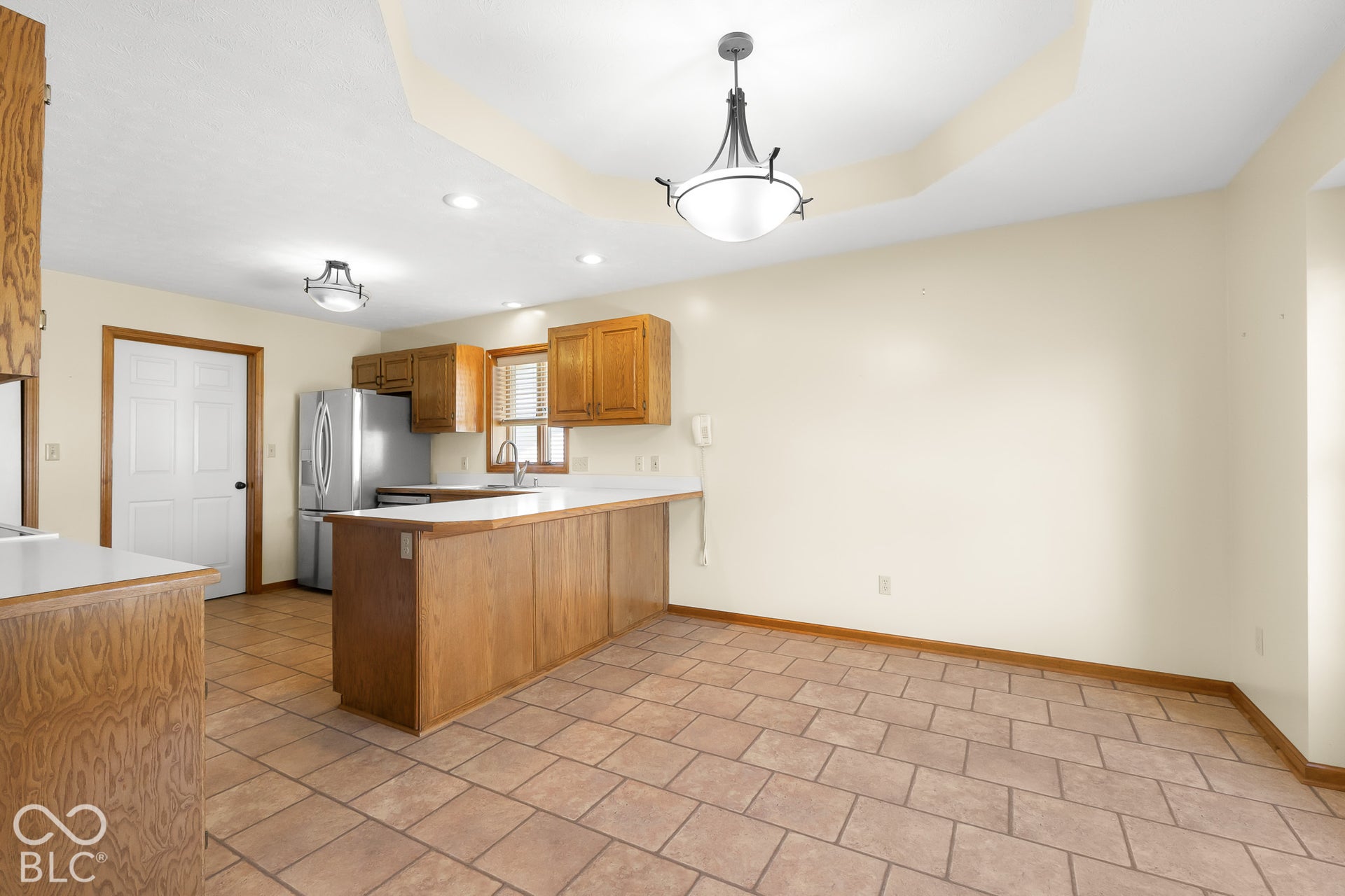 4694 29th Street, Columbus, IN 47203 4694 29th Street, Columbus, IN 47203