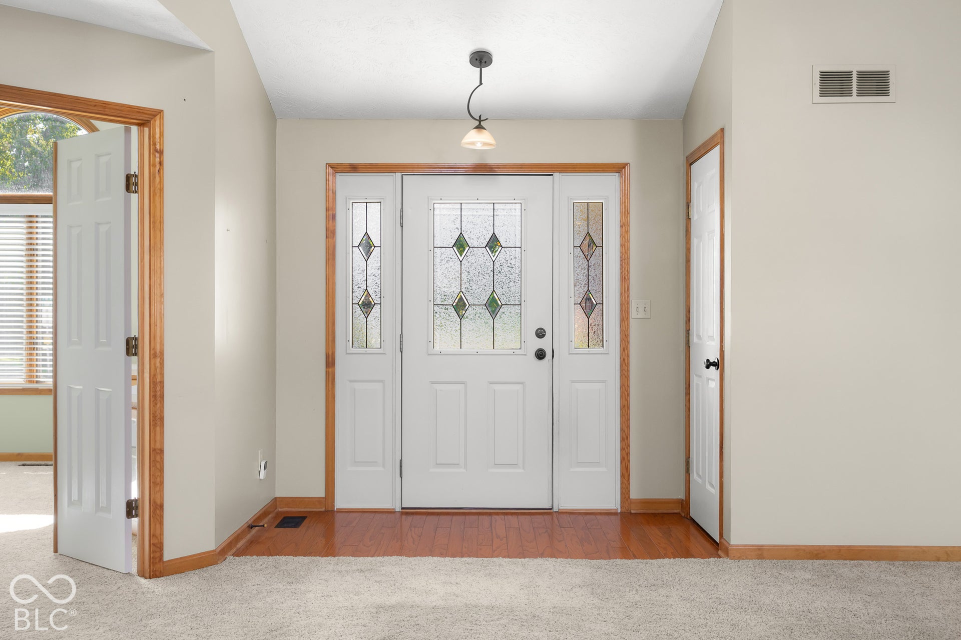 4694 29th Street, Columbus, IN 47203 4694 29th Street, Columbus, IN 47203